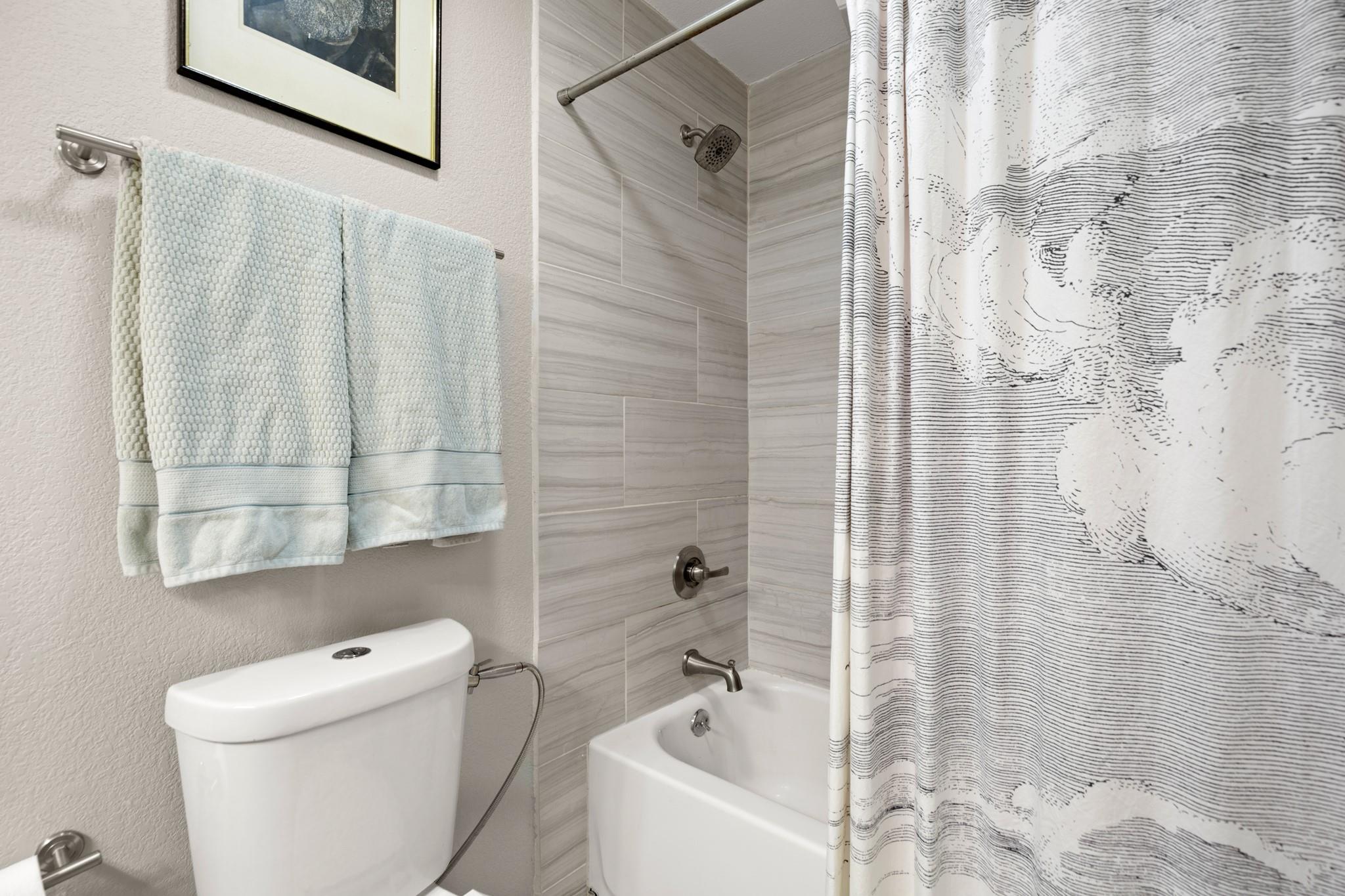 7404 Barcelona Dr, Austin, TX 78752