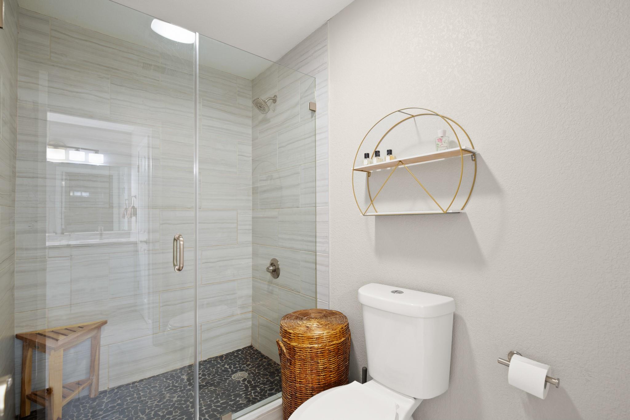 7404 Barcelona Dr, Austin, TX 78752