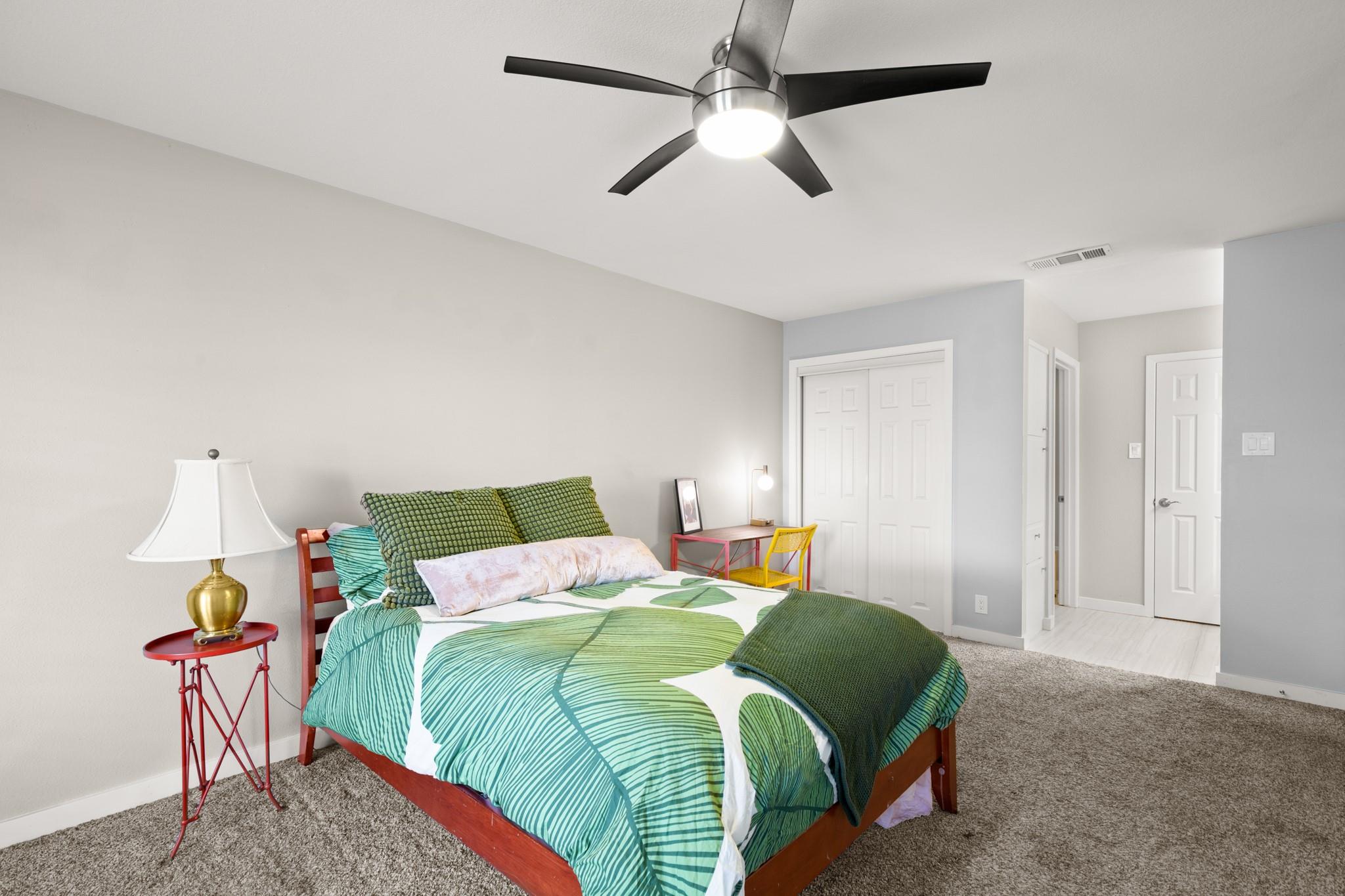 7404 Barcelona Dr, Austin, TX 78752