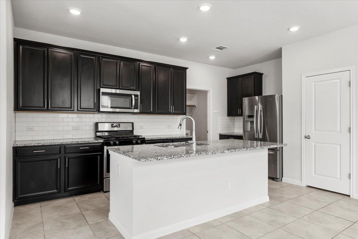 105 Otella St, Georgetown, TX 78628