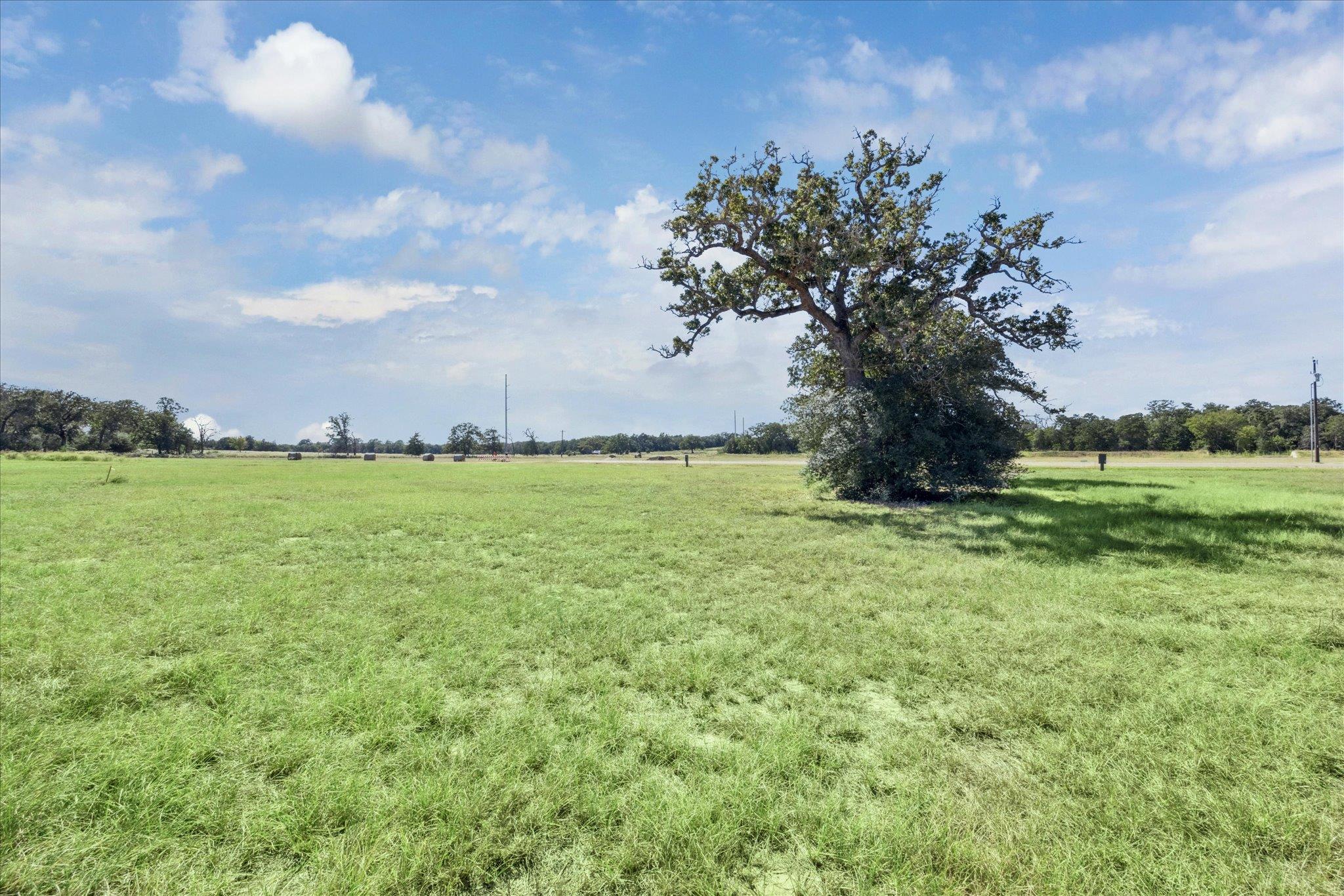 137 Waterbuck Way, Rosanky, TX 78953