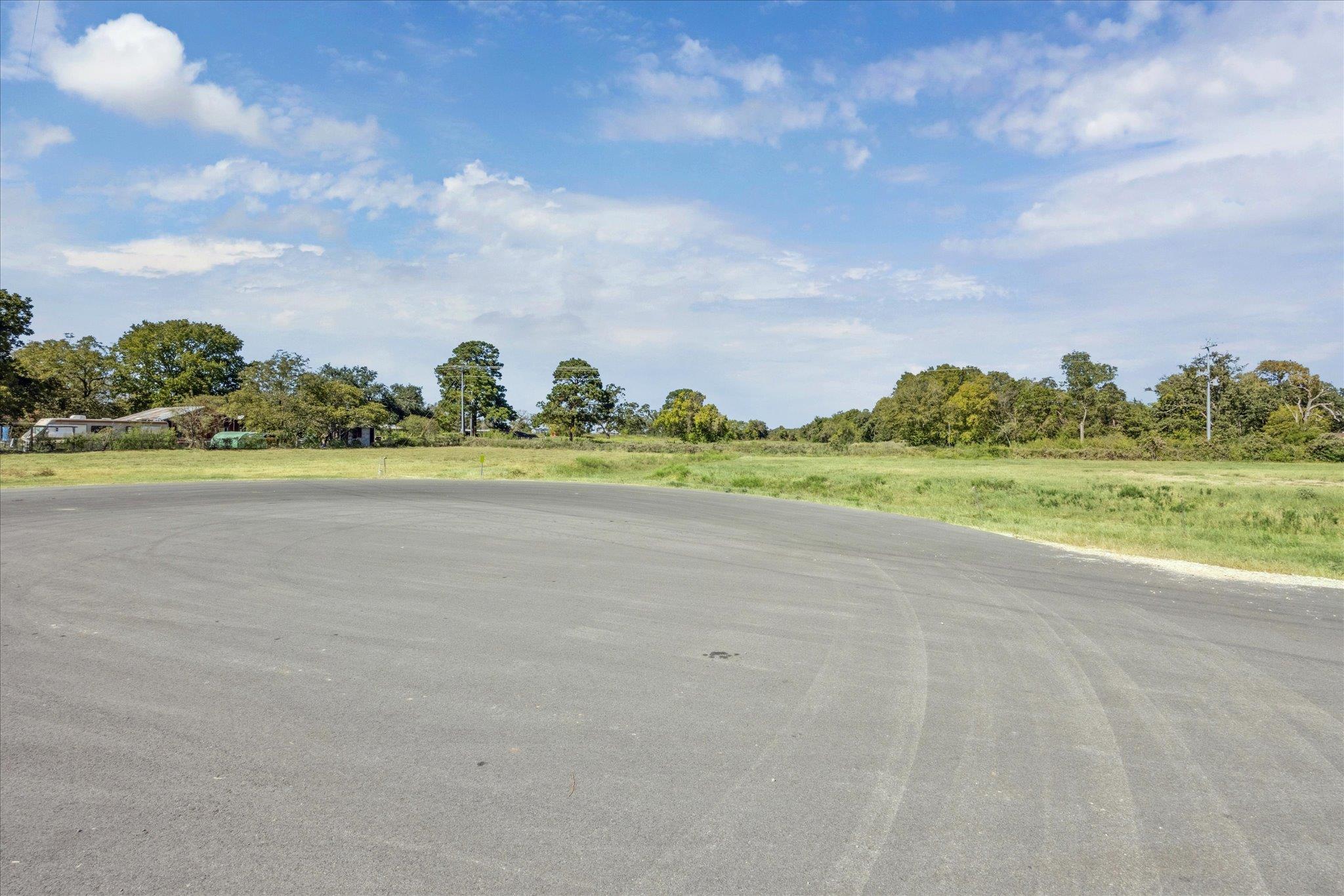 137 Waterbuck Way, Rosanky, TX 78953