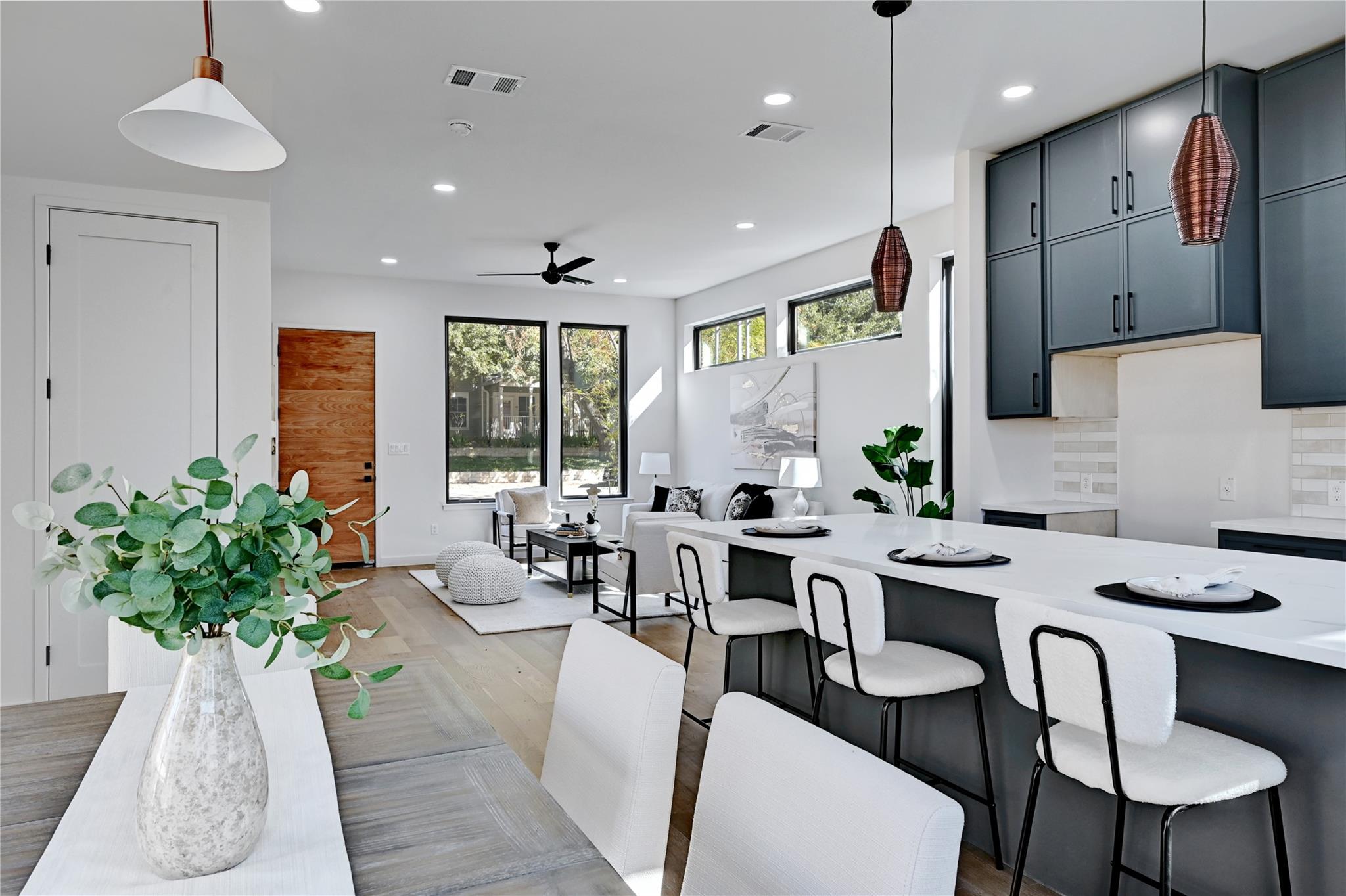 2717 Lyons Rd # 1, Austin, TX 78702