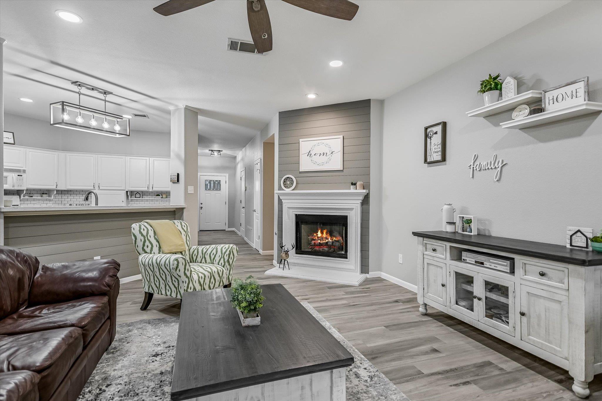 1312 Pigeon View St, Round Rock, TX 78665