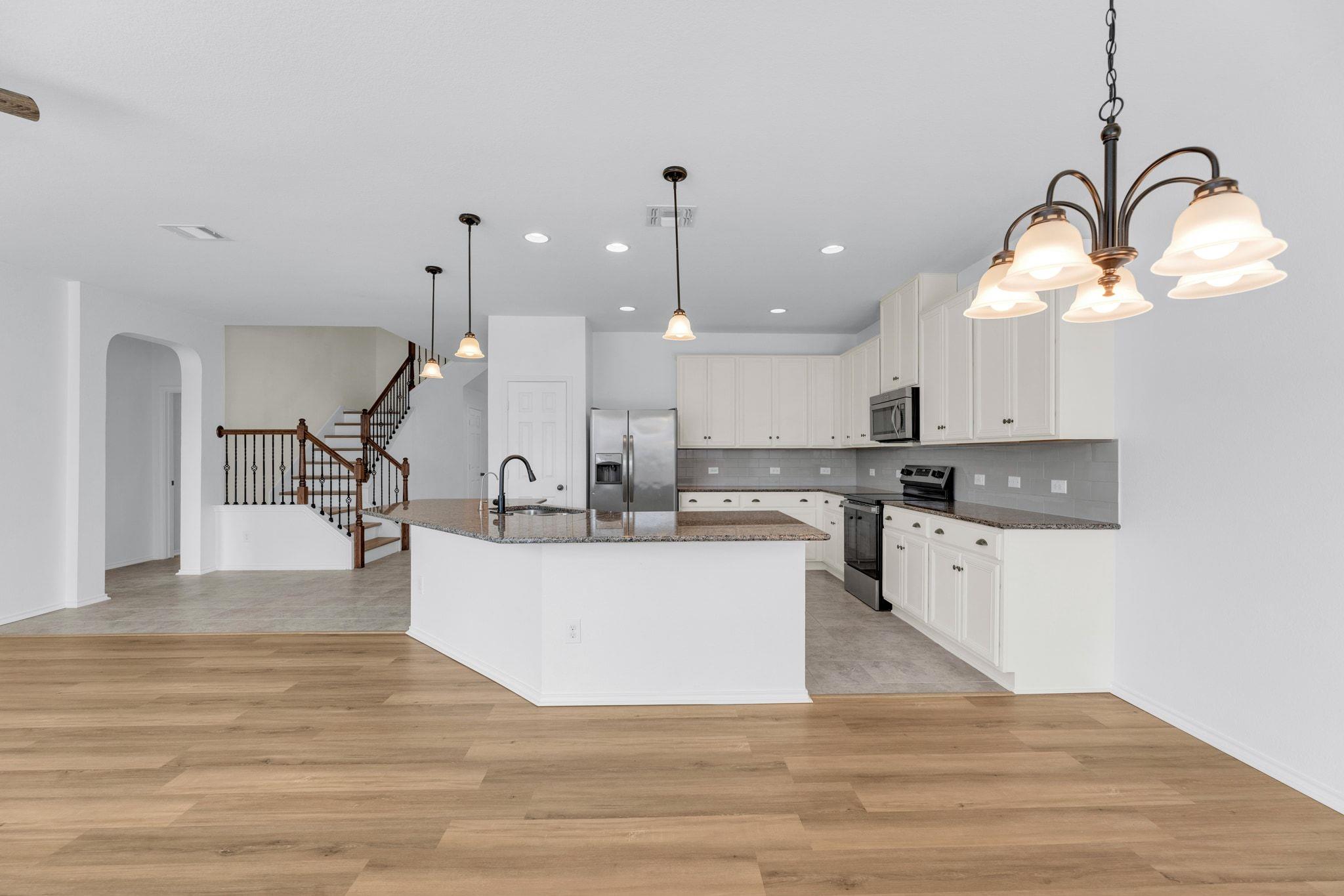 270 Apricot Dr, Kyle, TX 78640