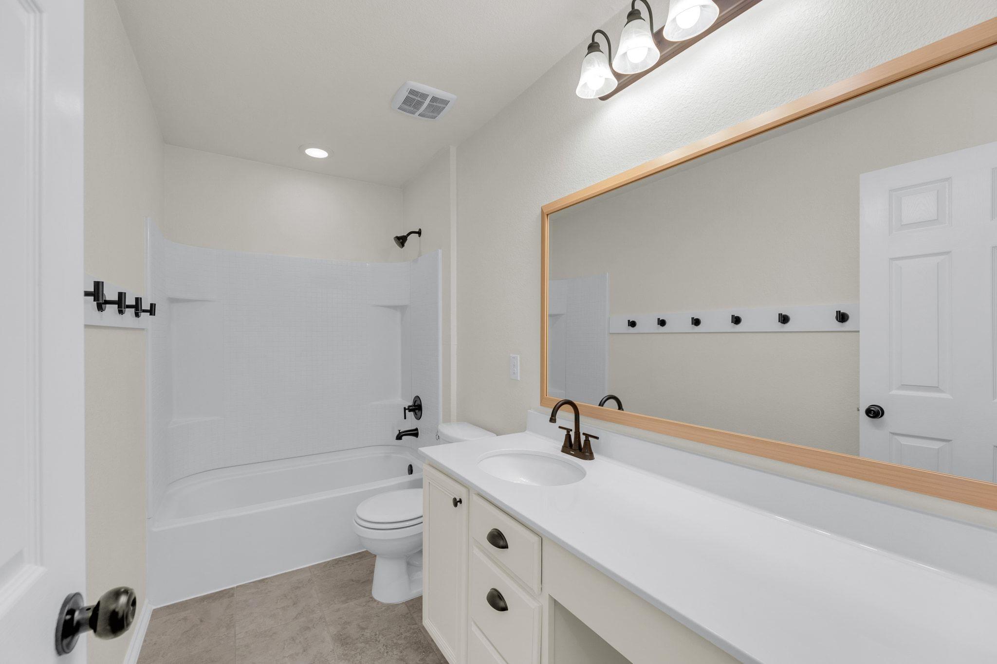 270 Apricot Dr, Kyle, TX 78640