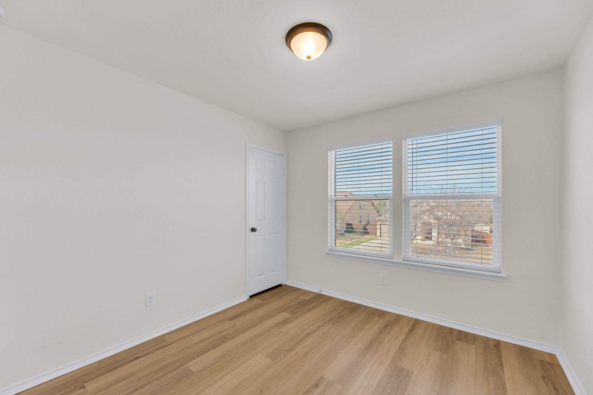 270 Apricot Dr, Kyle, TX 78640