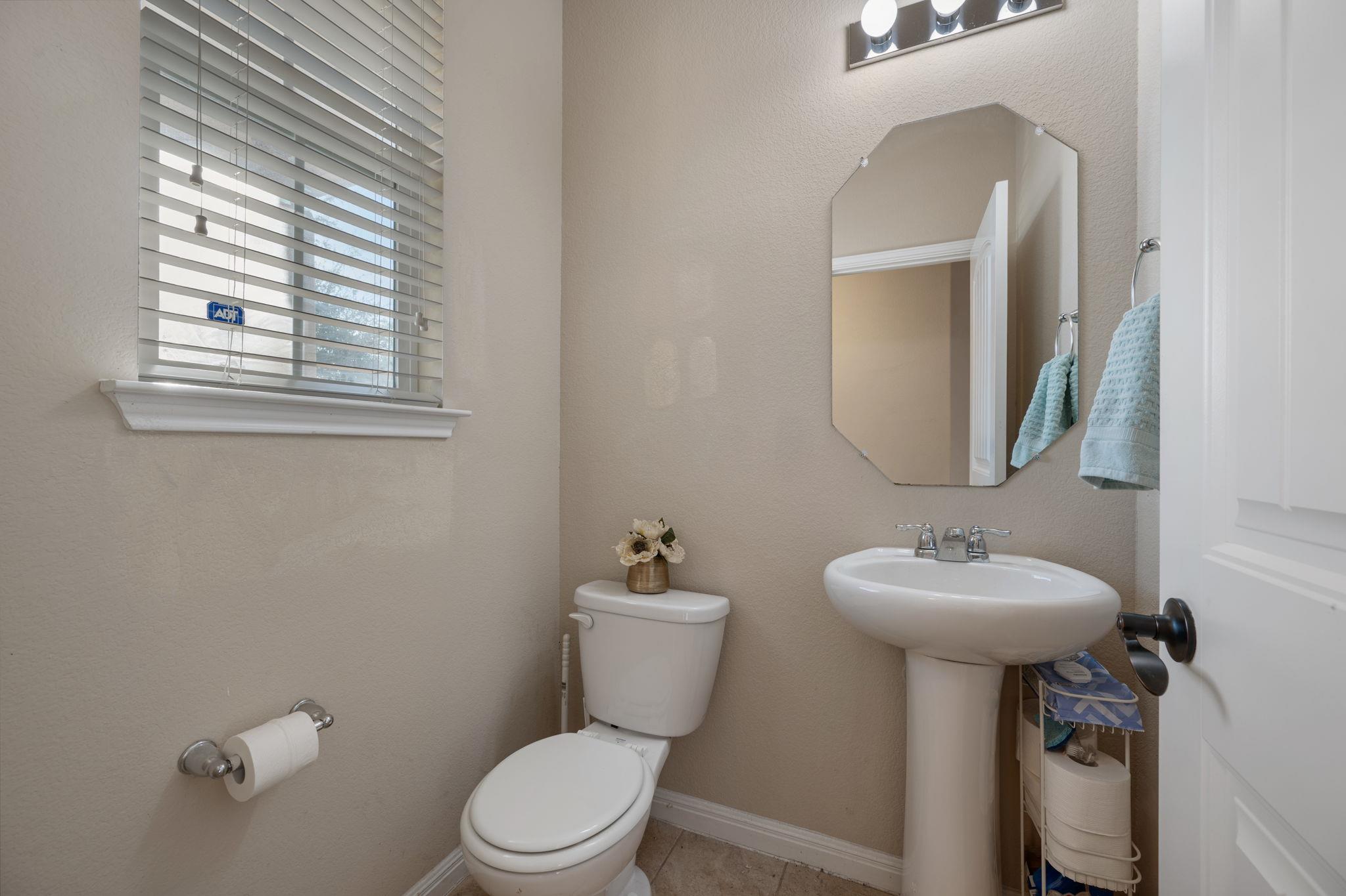 513 Katmai Cir, Pflugerville, TX 78660