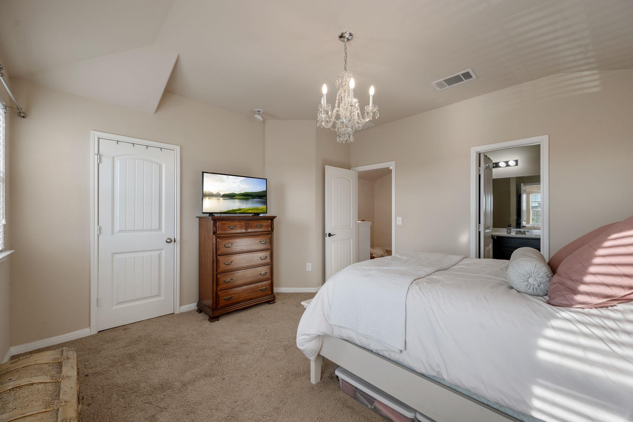 513 Katmai Cir, Pflugerville, TX 78660