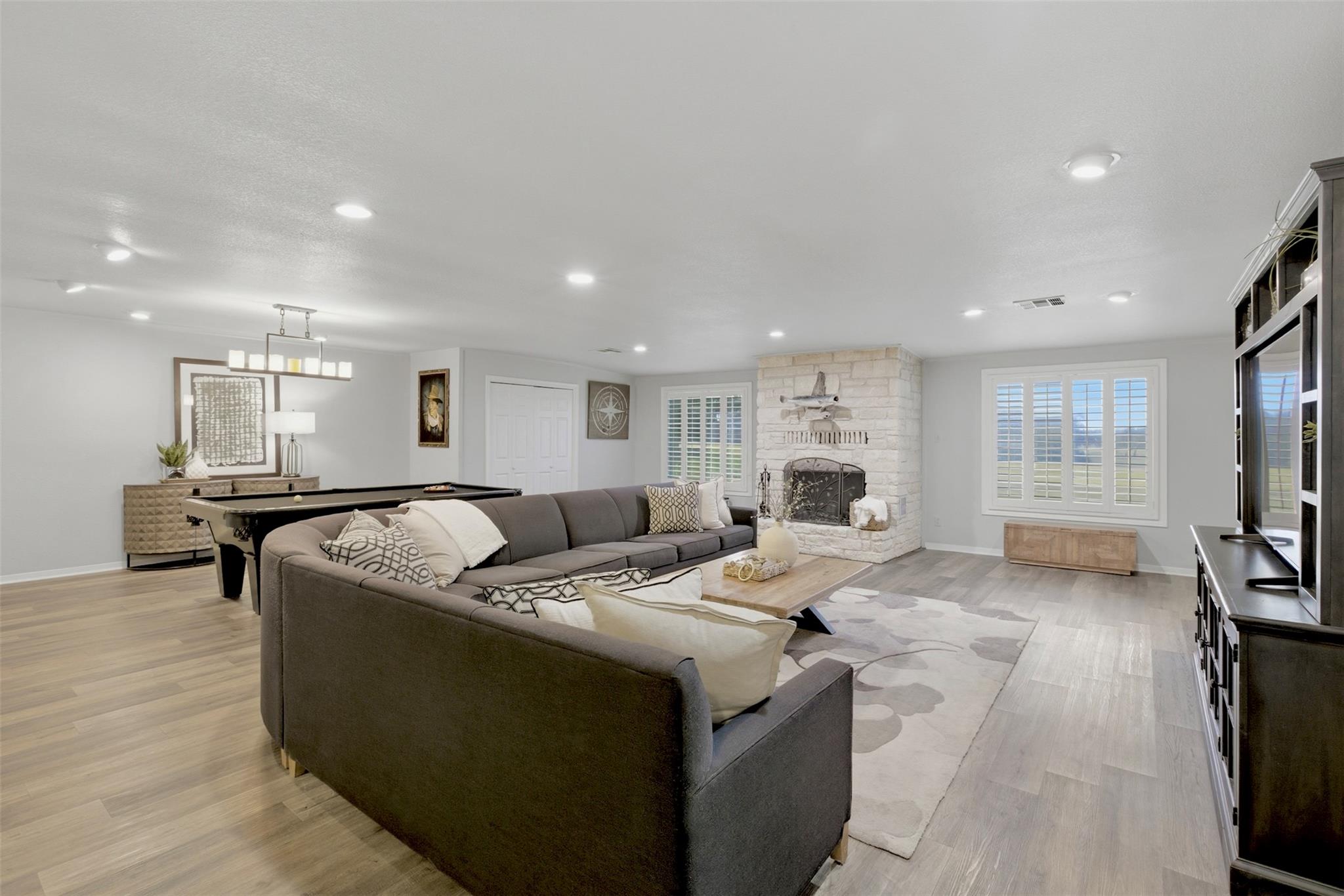 1710 Old Mill Rd # 12, Salado, TX 76571