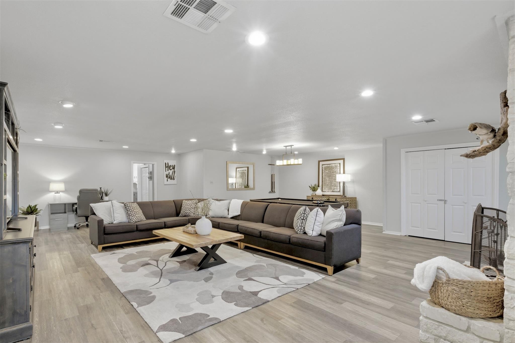 1710 Old Mill Rd # 12, Salado, TX 76571