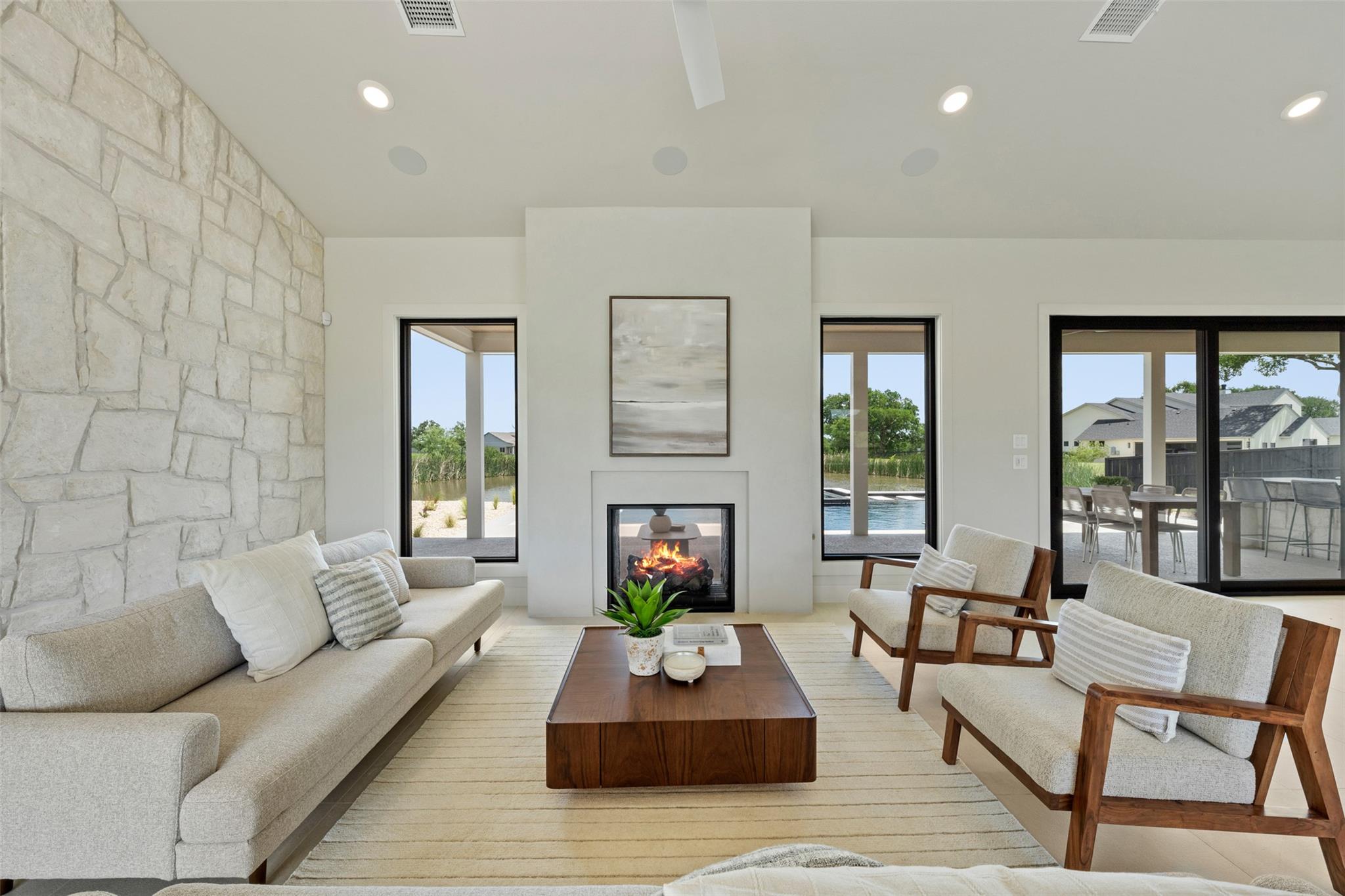 298 Glenview Cir, Belton, TX 76513