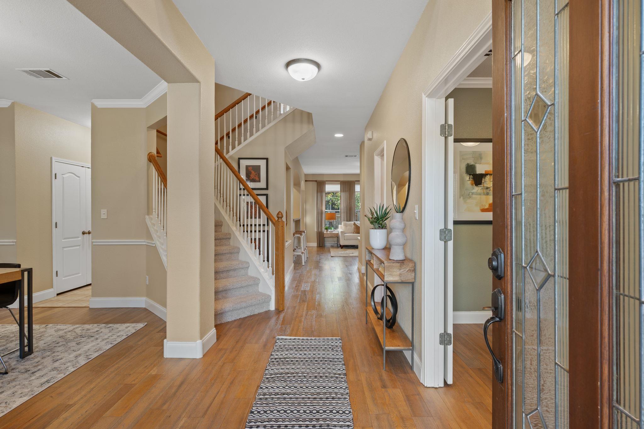 302 Kettleman Ln S, Austin, TX 78717