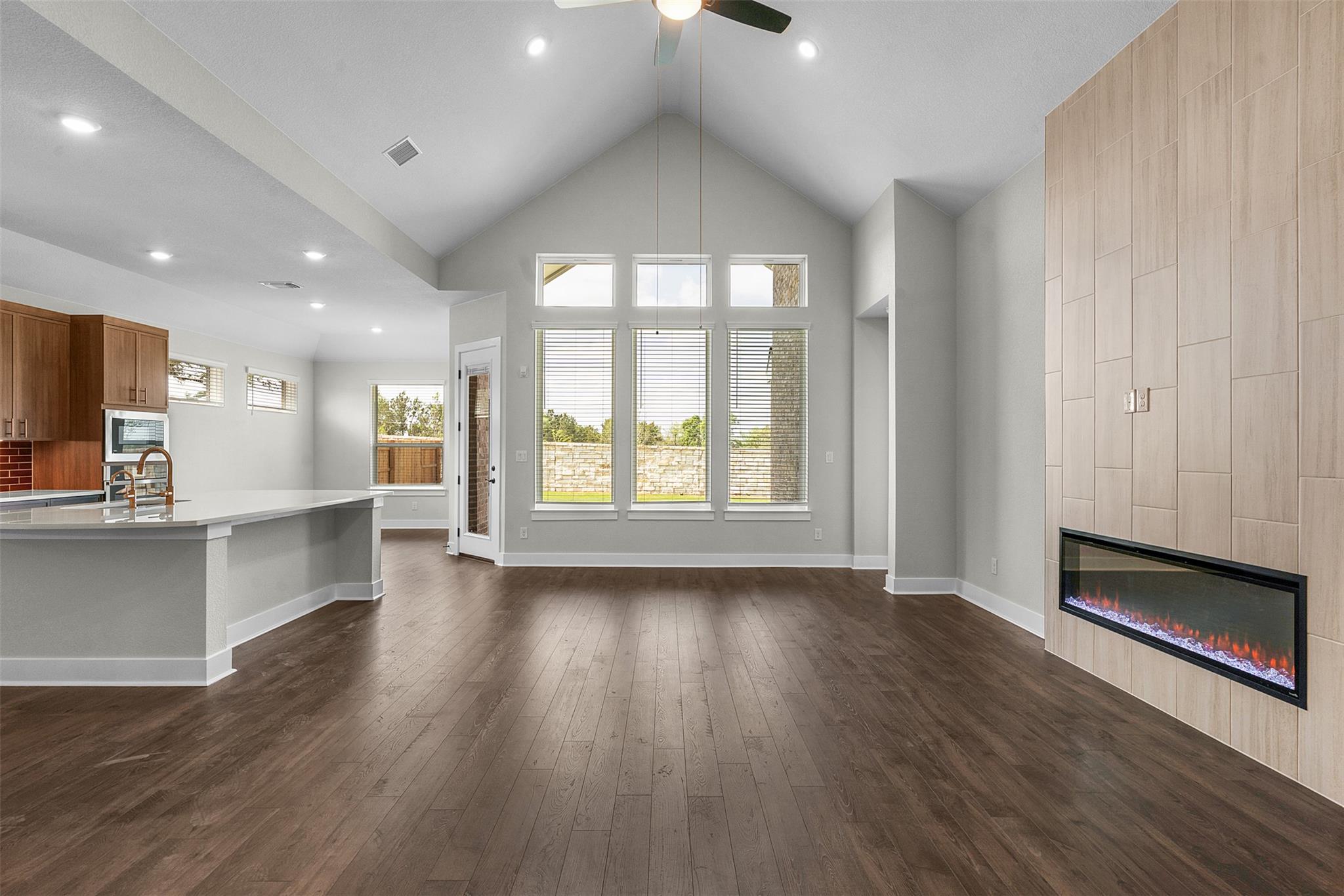 1121 Pansy Trl, Georgetown, TX 78628