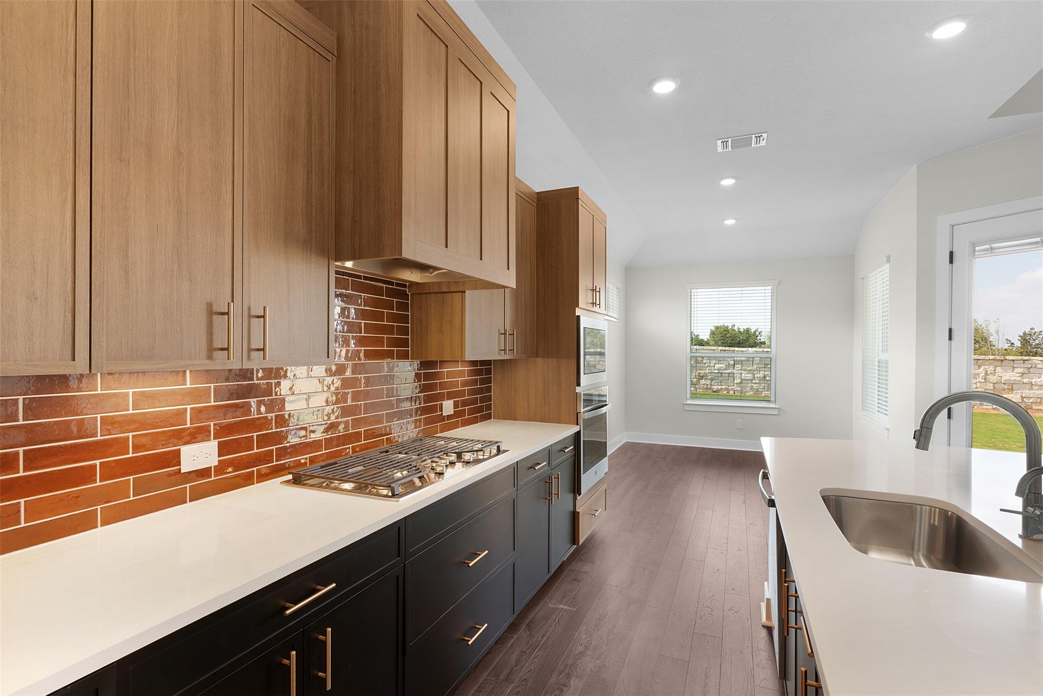 1121 Pansy Trl, Georgetown, TX 78628