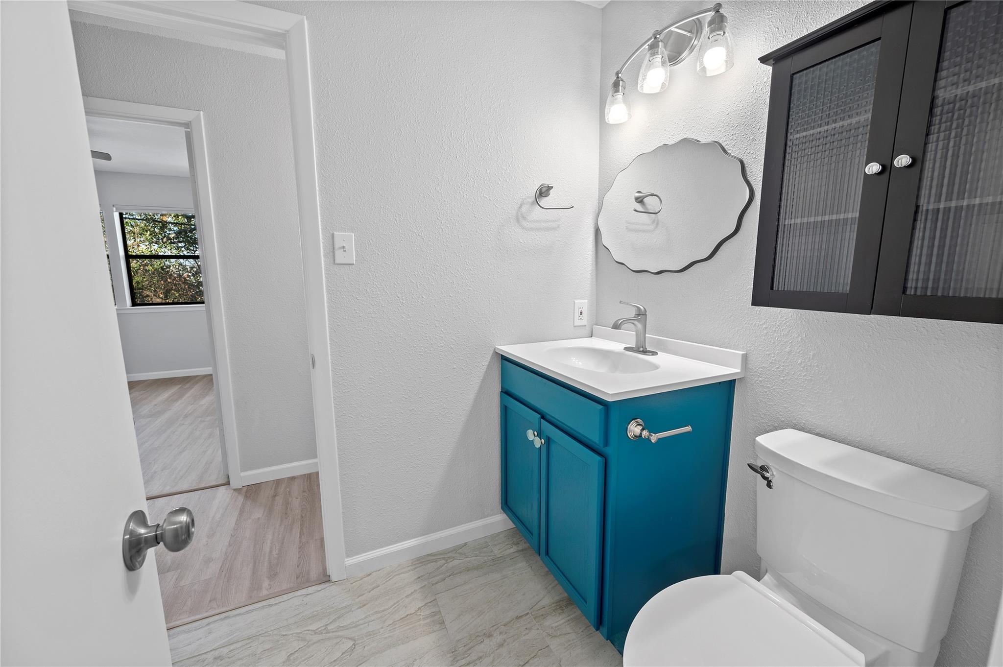 11301 Jollyville Rd # B3, Austin, TX 78759