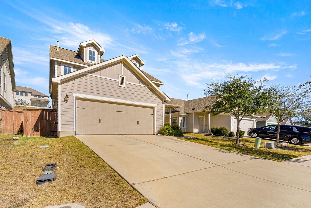 156 Red Buckeye Loop, Liberty Hill, TX 78642