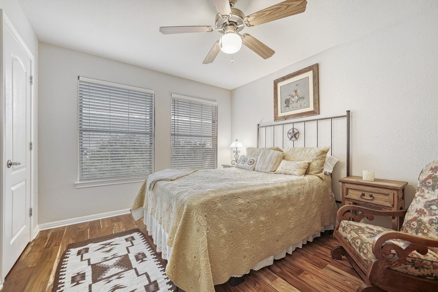 18523 Staghorn Dr, Point Venture, TX 78645