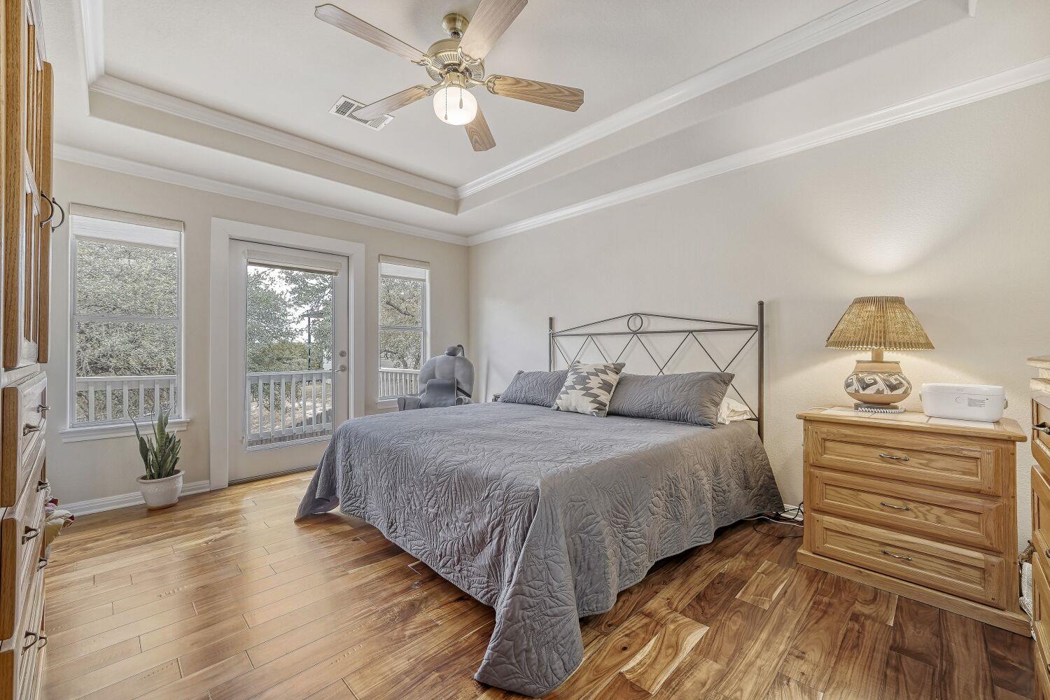 18523 Staghorn Dr, Point Venture, TX 78645