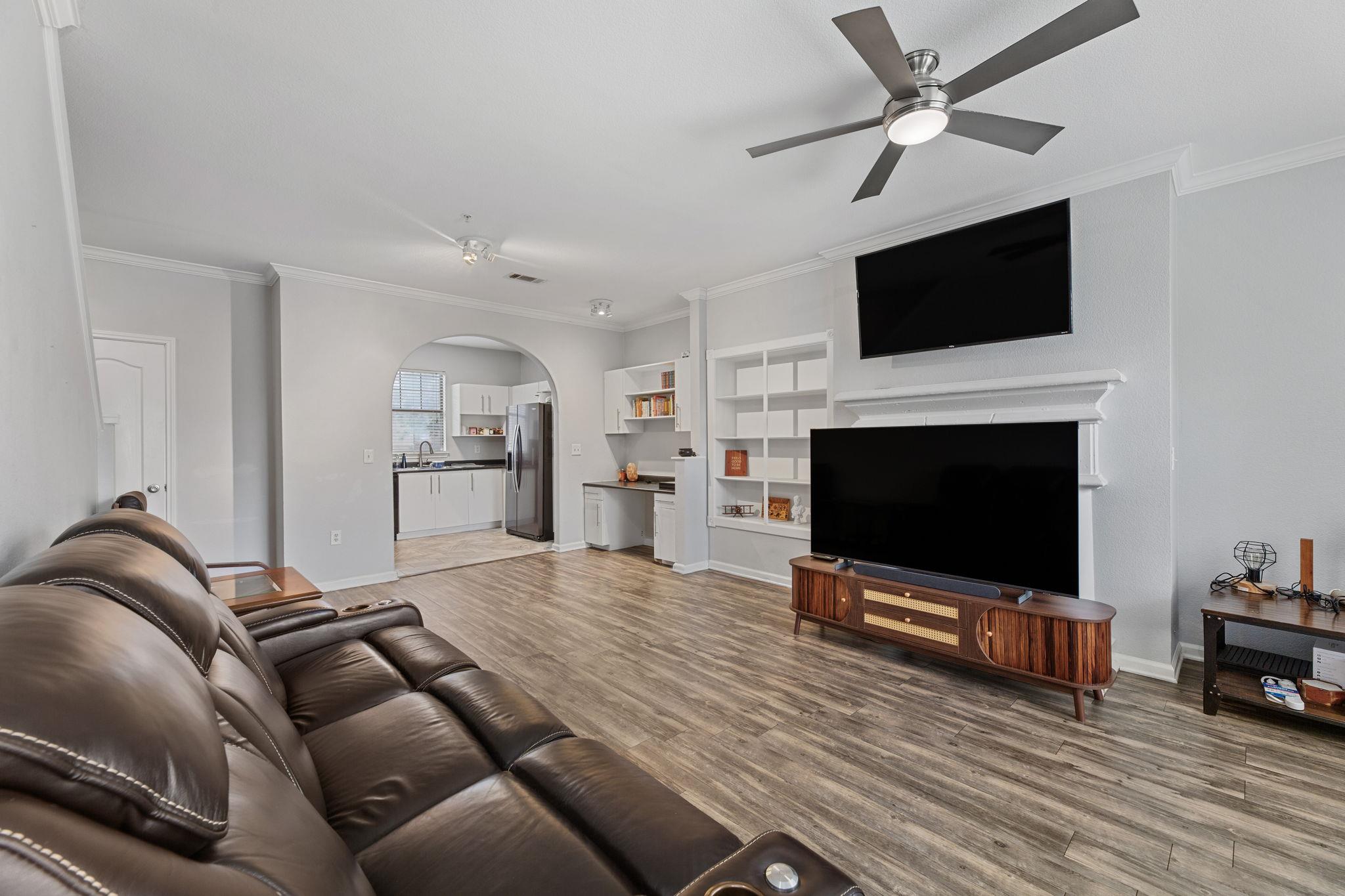 11203 Ranch Road 2222 Rd # 905, Austin, TX 78730