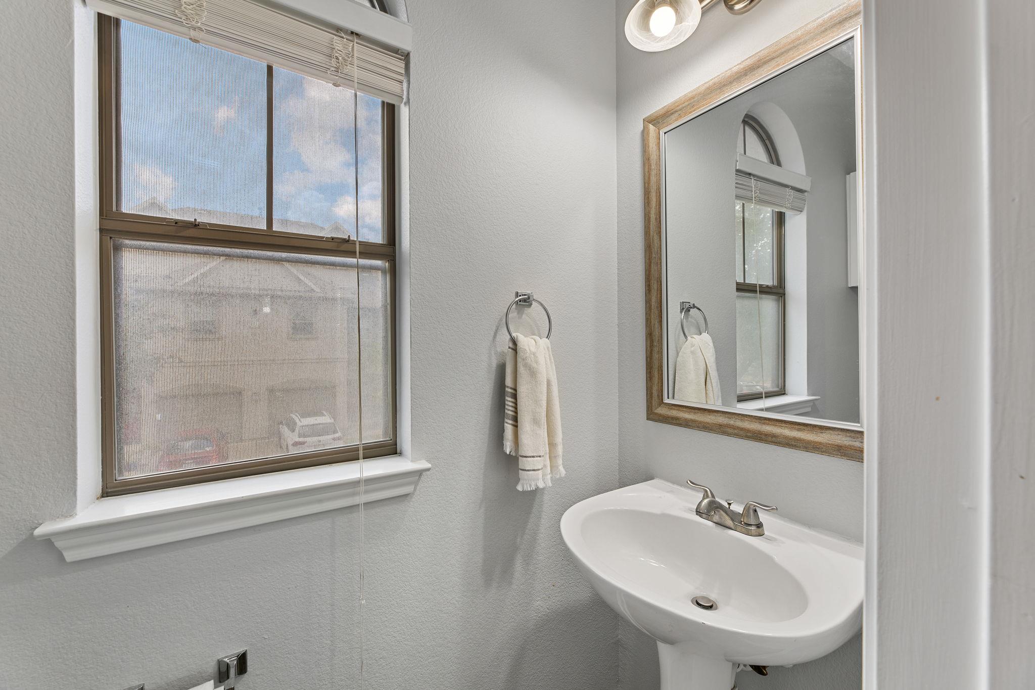 11203 Ranch Road 2222 Rd # 905, Austin, TX 78730