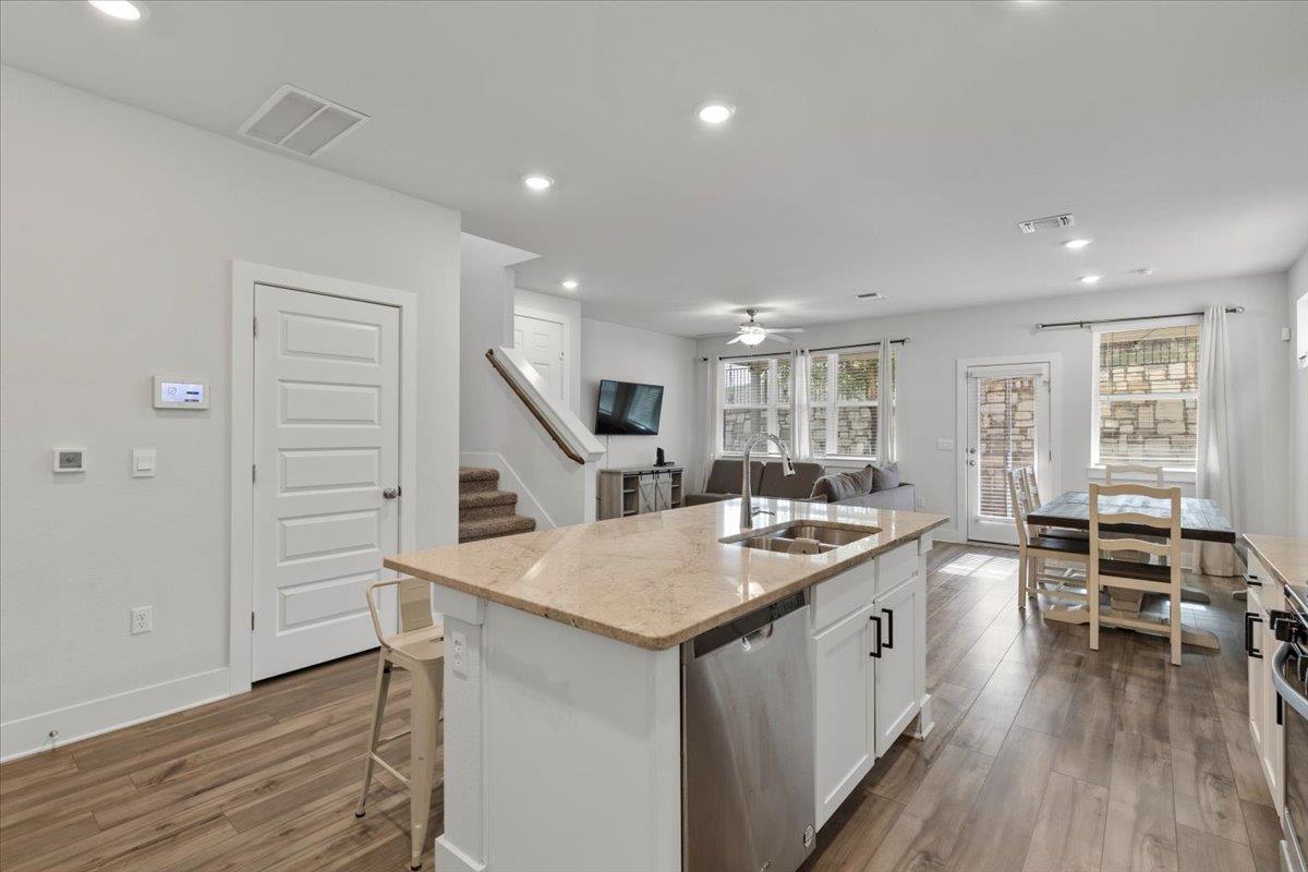 7103 Terrazzo Cottage Ln # 33, Austin, TX 78744