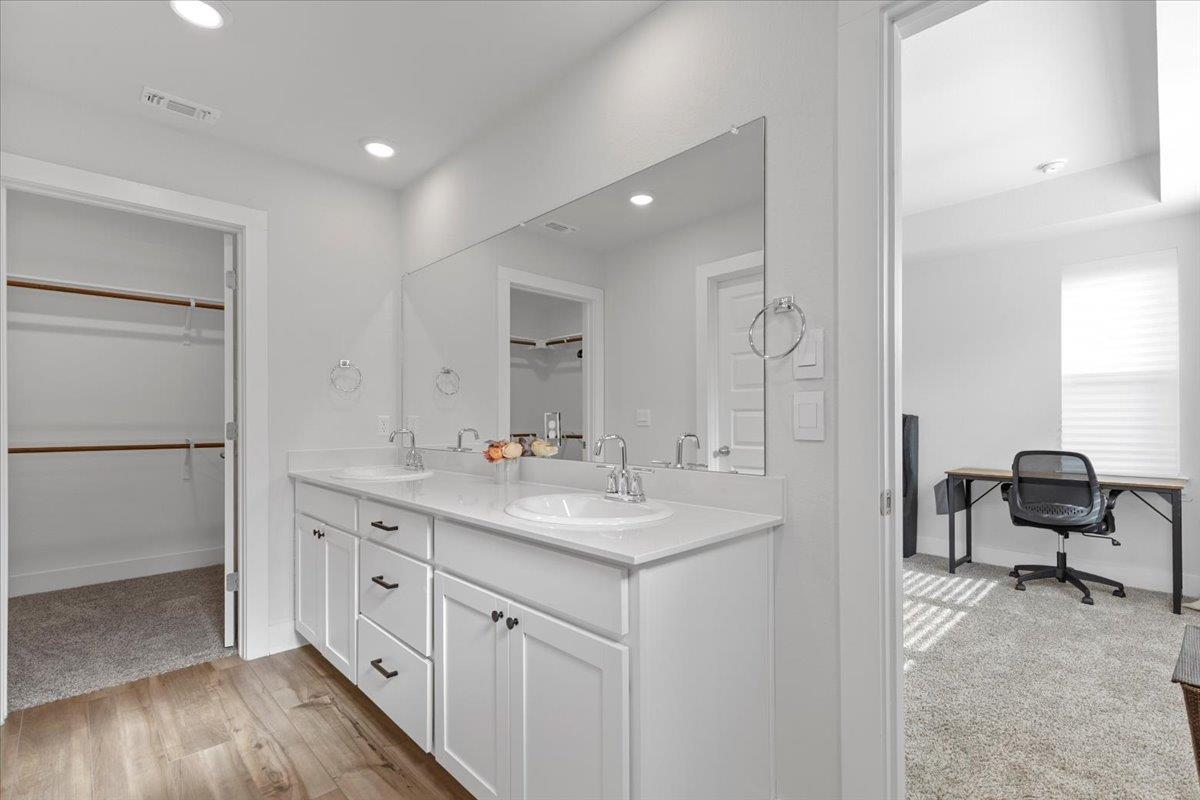 7103 Terrazzo Cottage Ln # 33, Austin, TX 78744