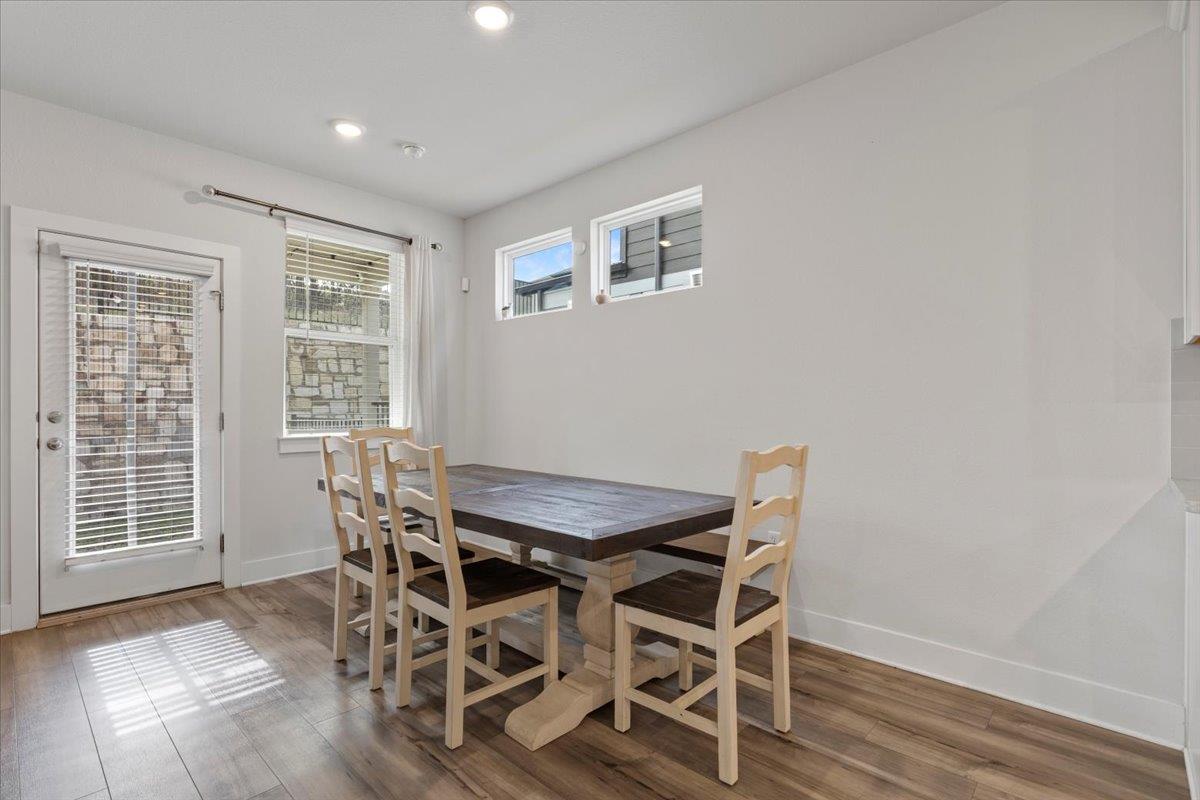 7103 Terrazzo Cottage Ln # 33, Austin, TX 78744