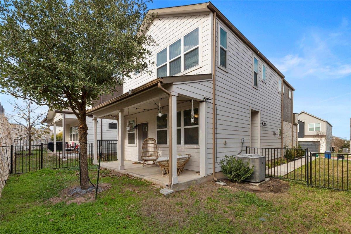 7103 Terrazzo Cottage Ln # 33, Austin, TX 78744