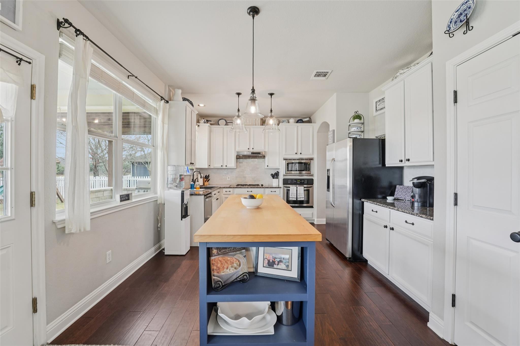 316 Caraway, Kyle, TX 78640