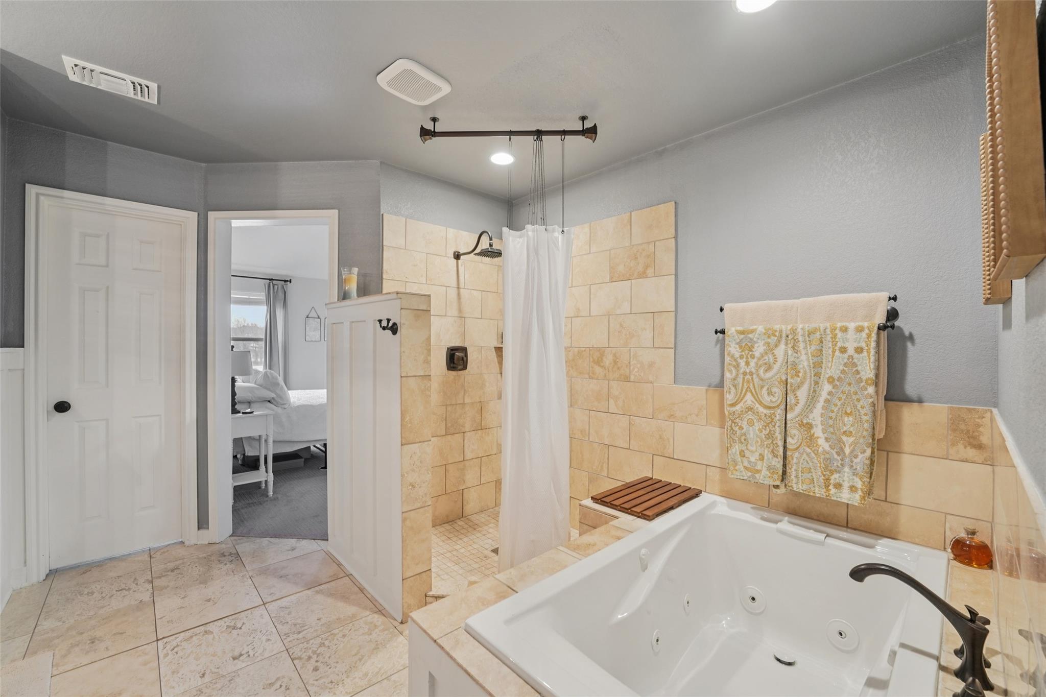 316 Caraway, Kyle, TX 78640