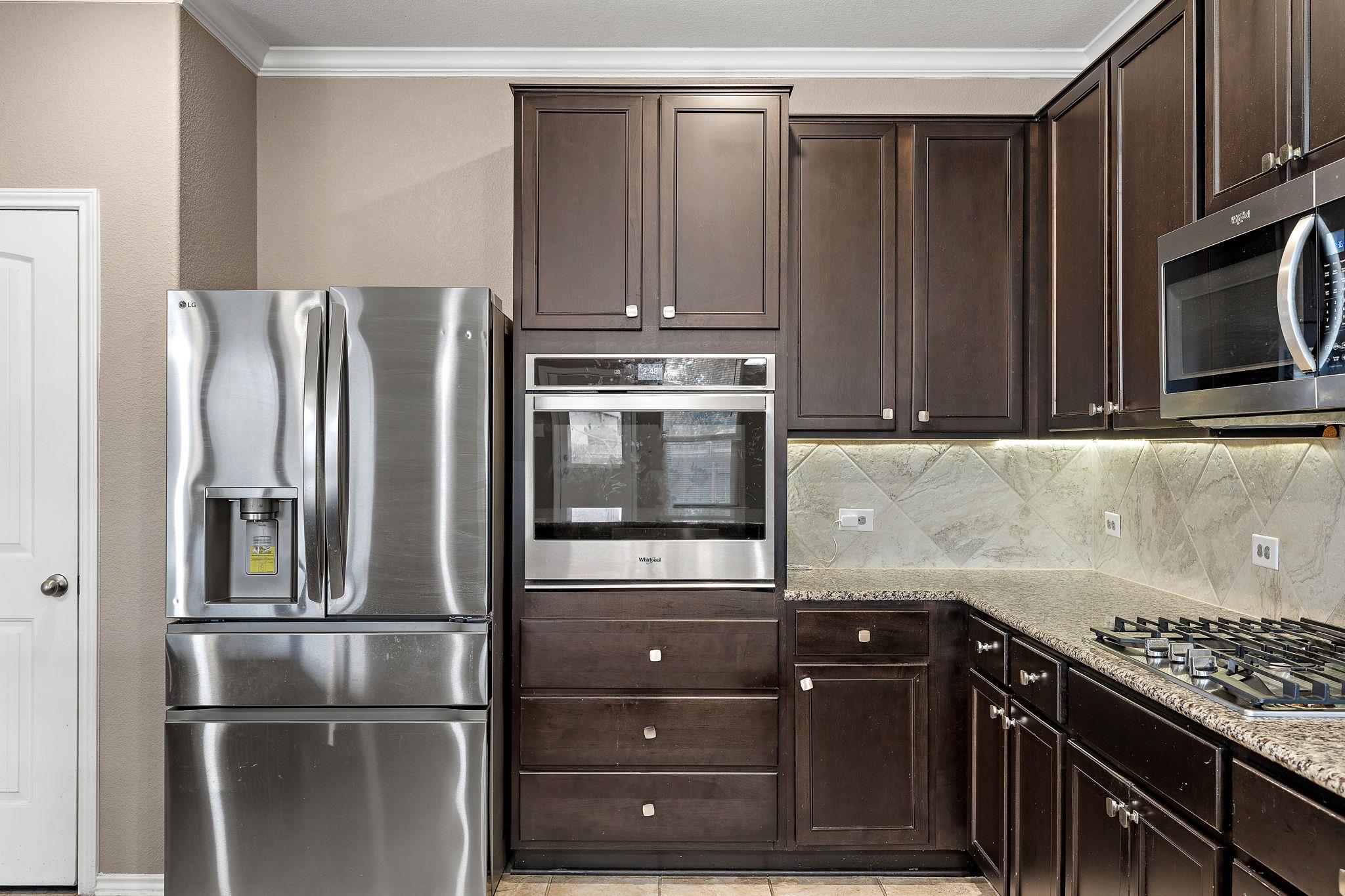 1012 Plano Ln, Leander, TX 78641