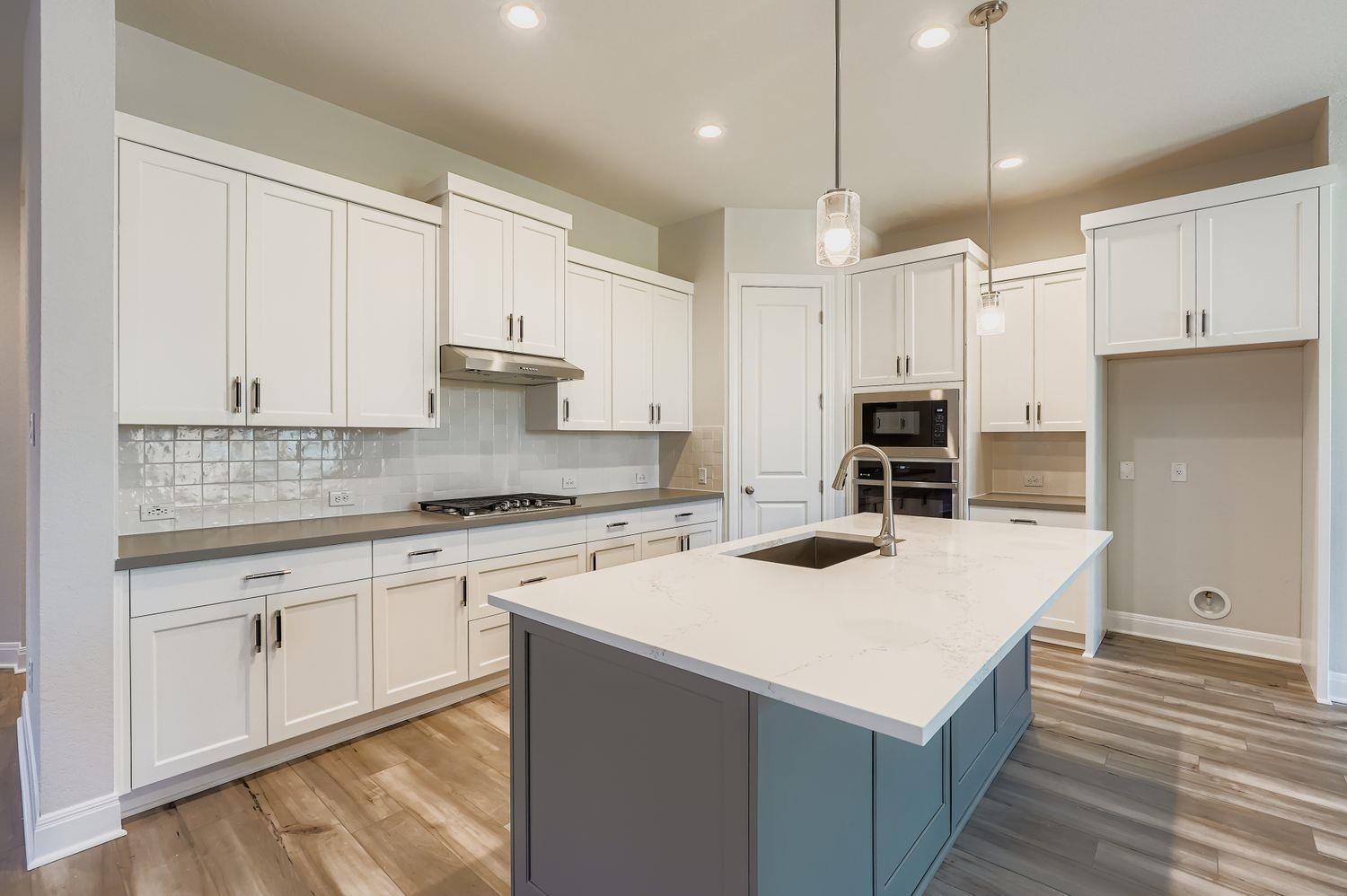 121 Prickly Poppy Loop, Kyle, TX 78640