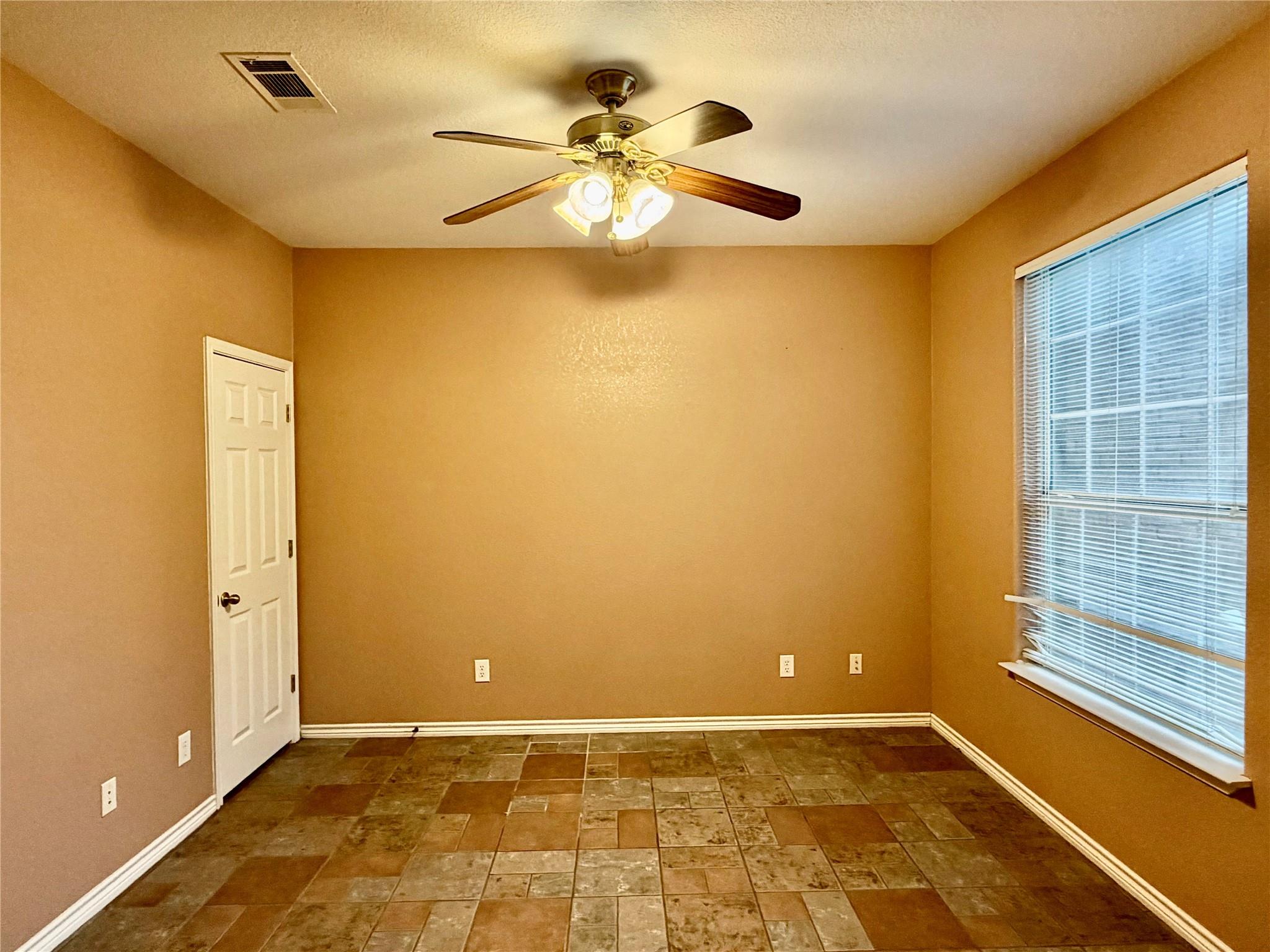 2123 Grizzly Trl, Harker Heights, TX 76548