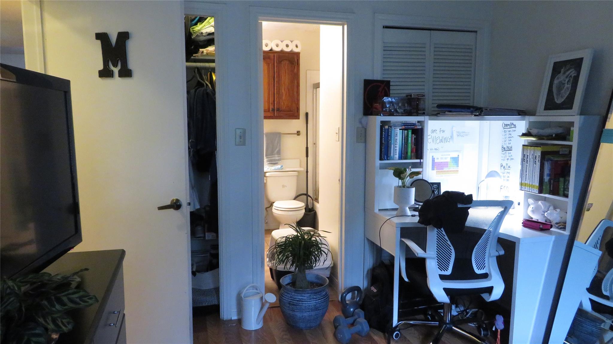 1910 Robbins Pl # 202, Austin, TX 78705