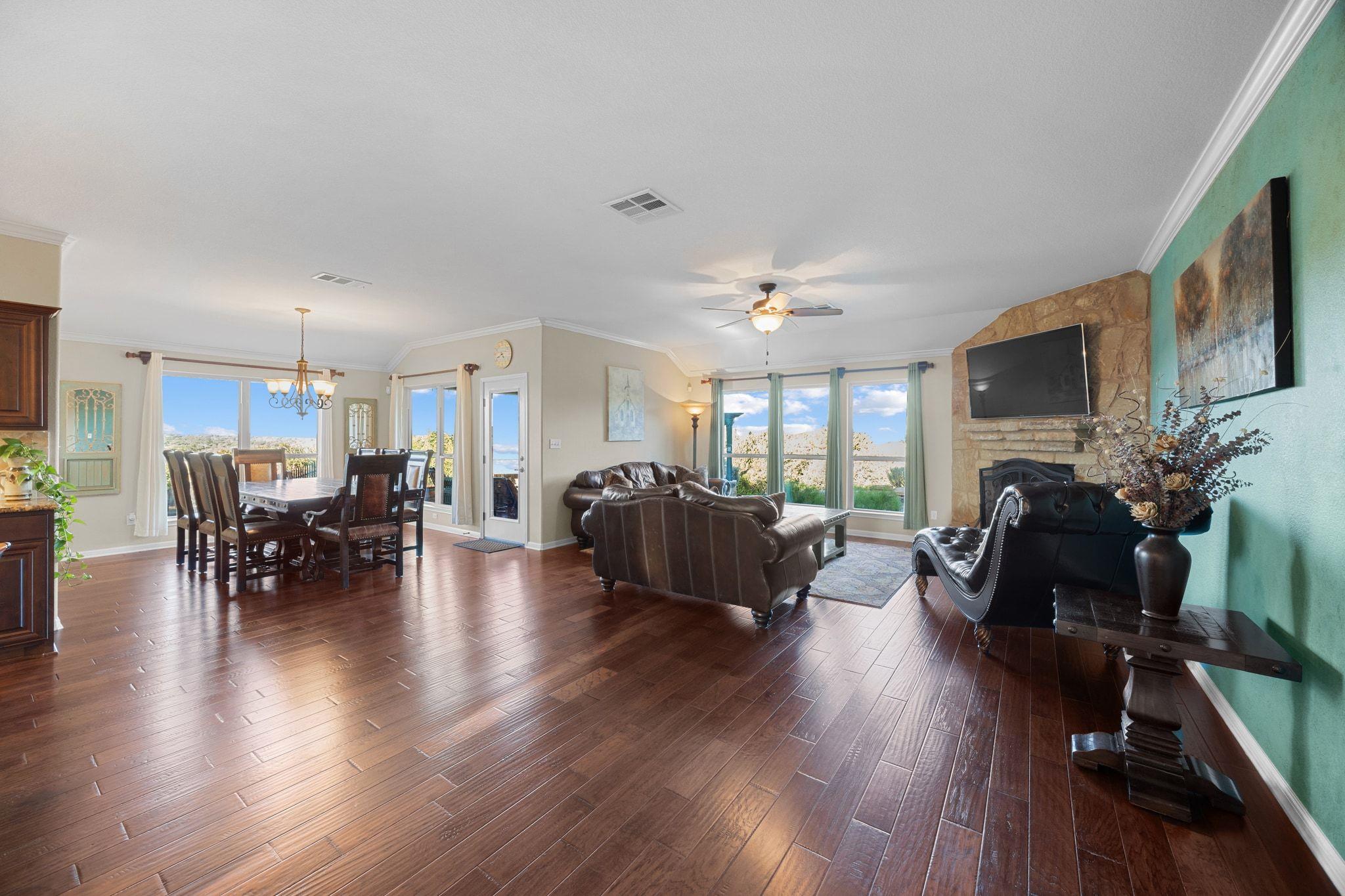 161 Milestone Rd, Liberty Hill, TX 78642