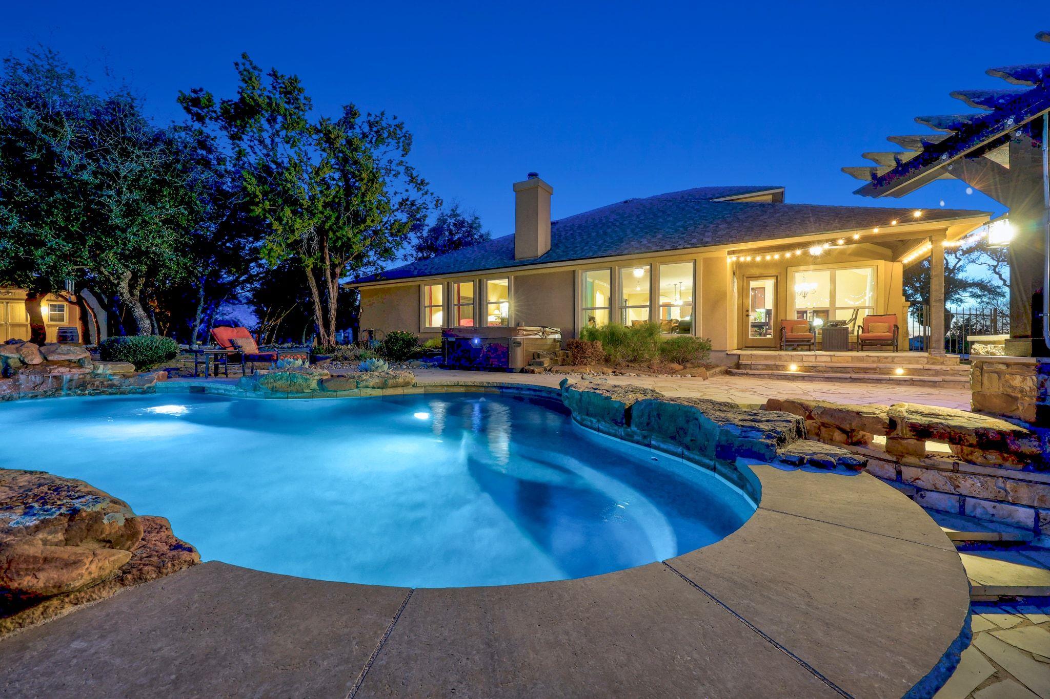 161 Milestone Rd, Liberty Hill, TX 78642