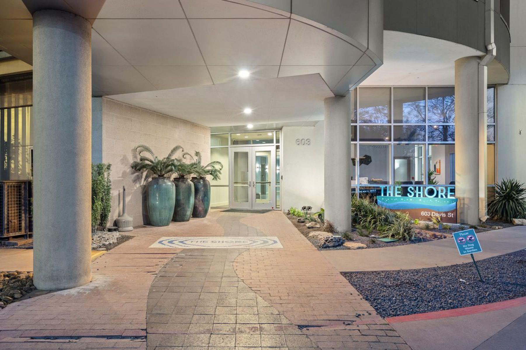 603 Davis St # 1101, Austin, TX 78701