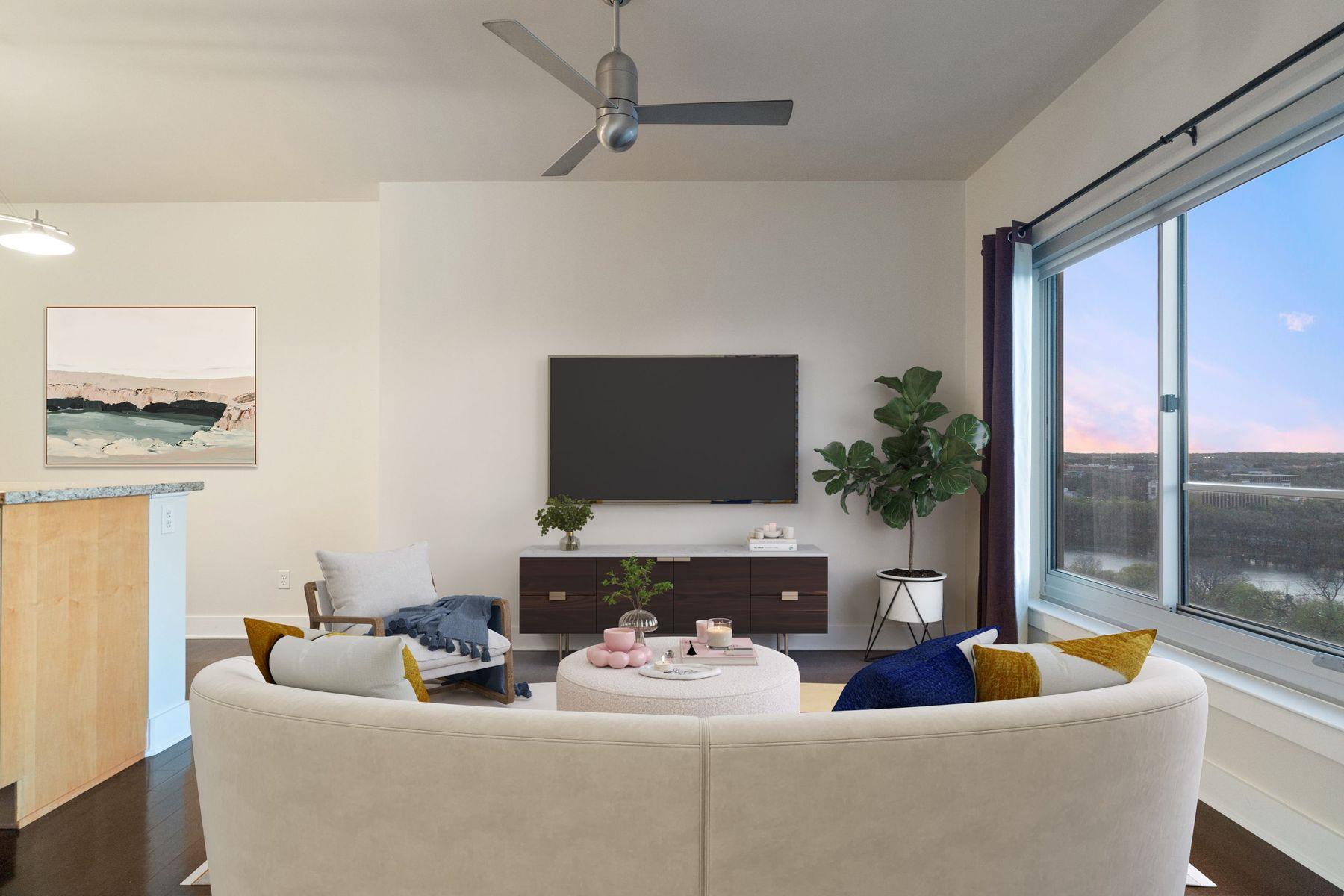 603 Davis St # 1101, Austin, TX 78701