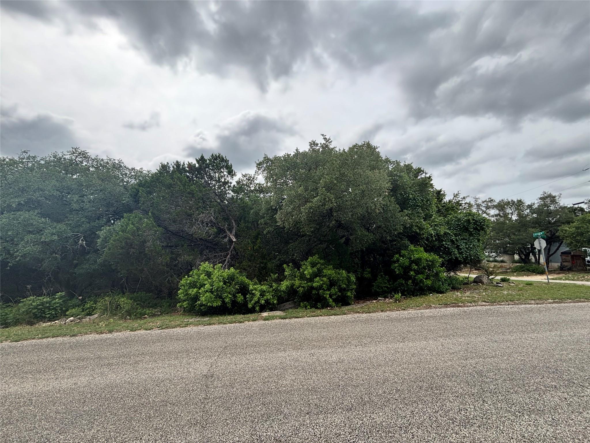 000 TBD Dr, Canyon Lake, TX 78133