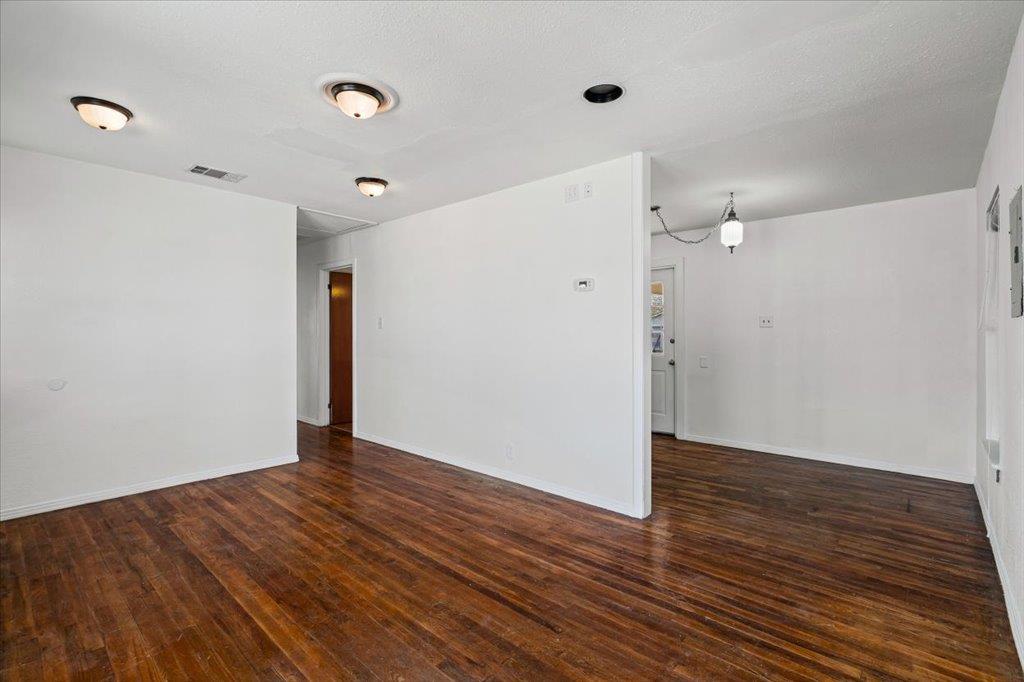 301 S Highway 183, Leander, TX 78641