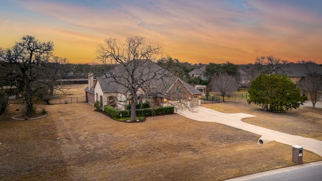 651 Shelf Rock Rd, Driftwood, TX 78619