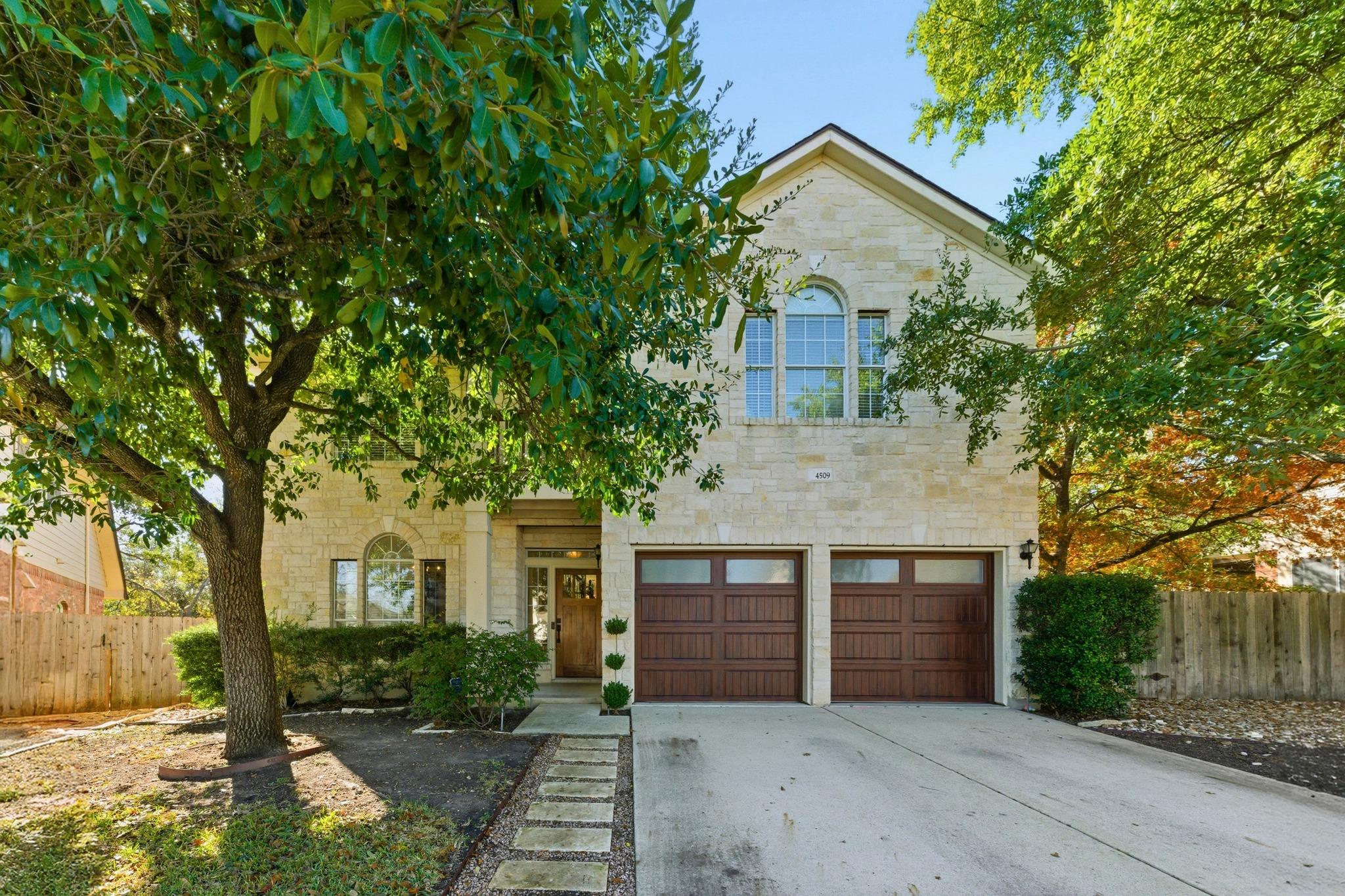 4509 Hibiscus Valley Dr, Austin, TX 78739