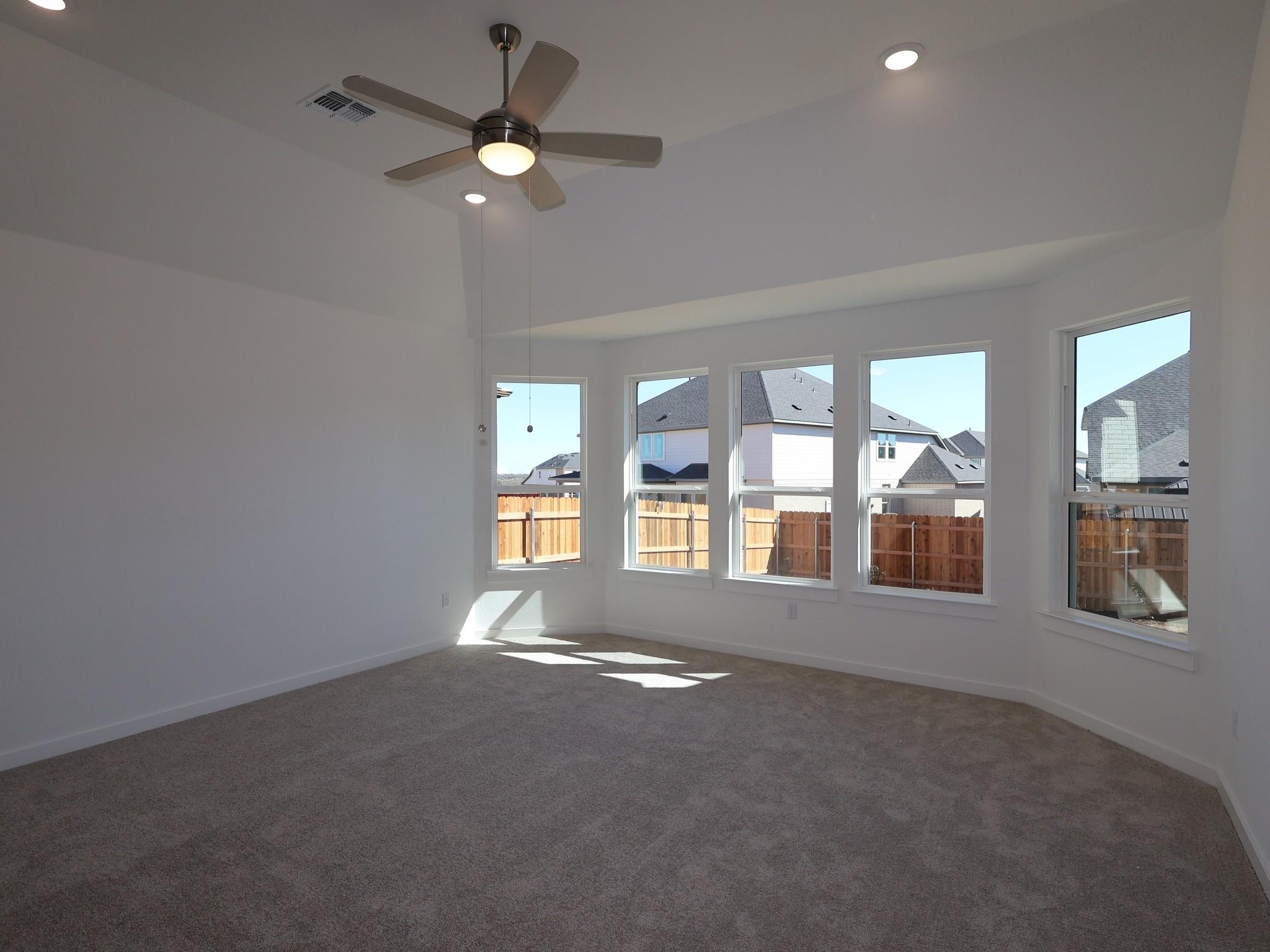 3929 Waxahachie Rd, Leander, TX 78641