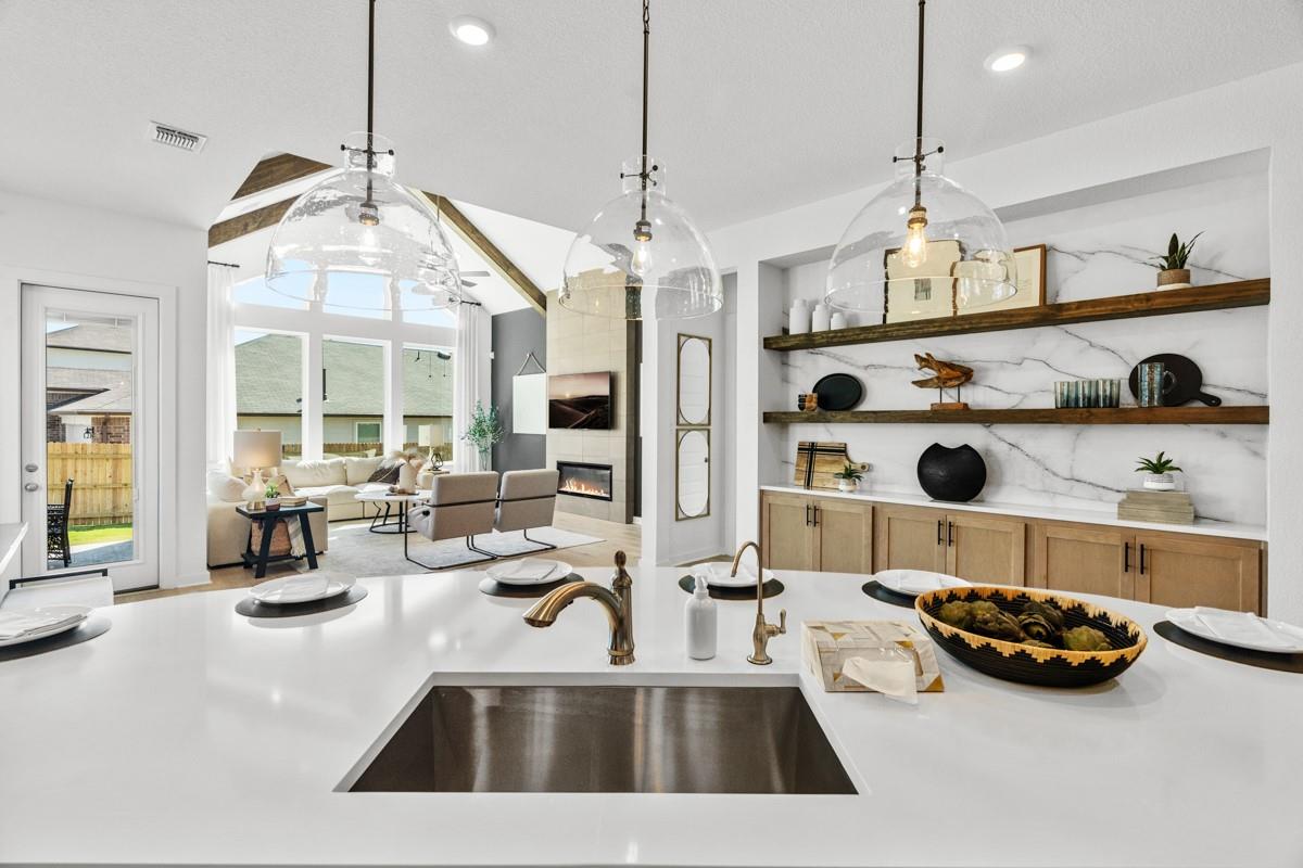 1300 Snowdrop Dr, Georgetown, TX 78628