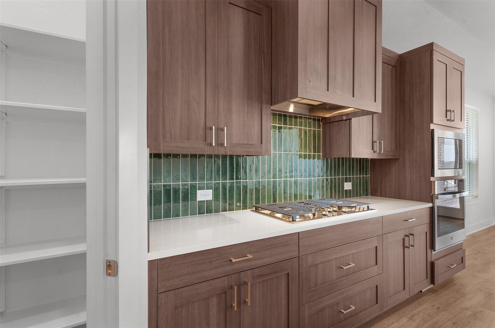 1300 Snowdrop Dr, Georgetown, TX 78628