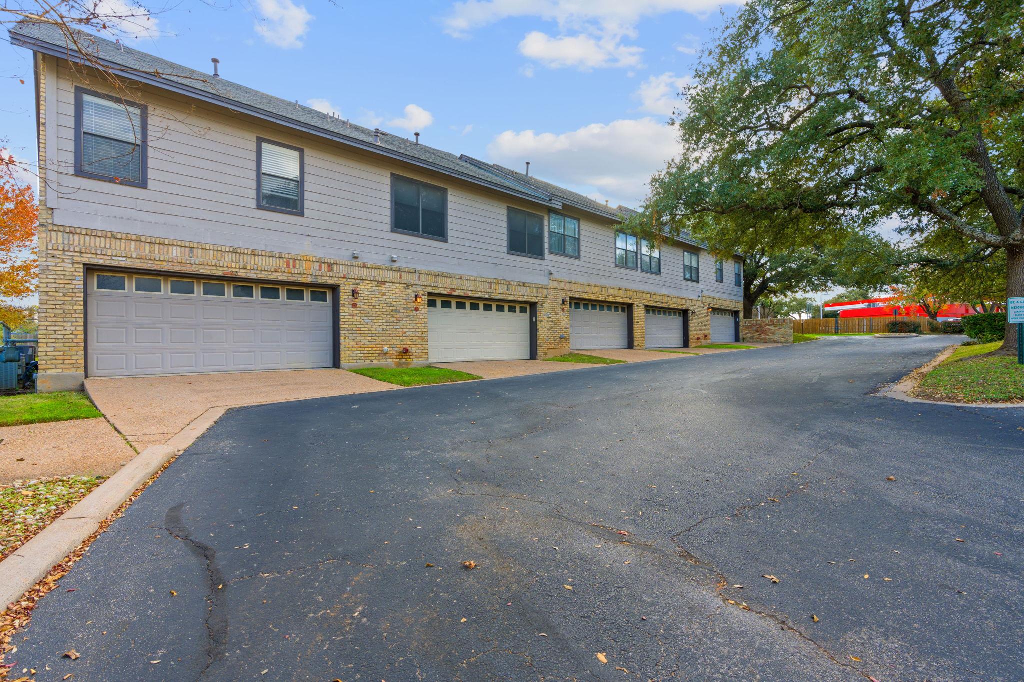 10819 Crown Colony Dr # 22, Austin, TX 78747