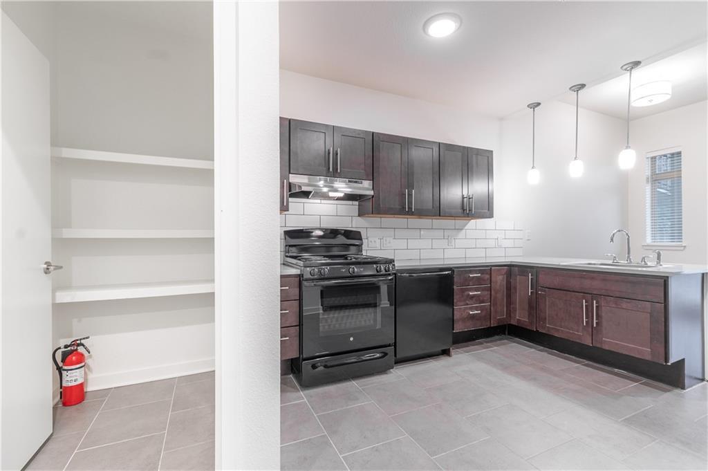 6700 Menchaca Rd # 12, Austin, TX 78745