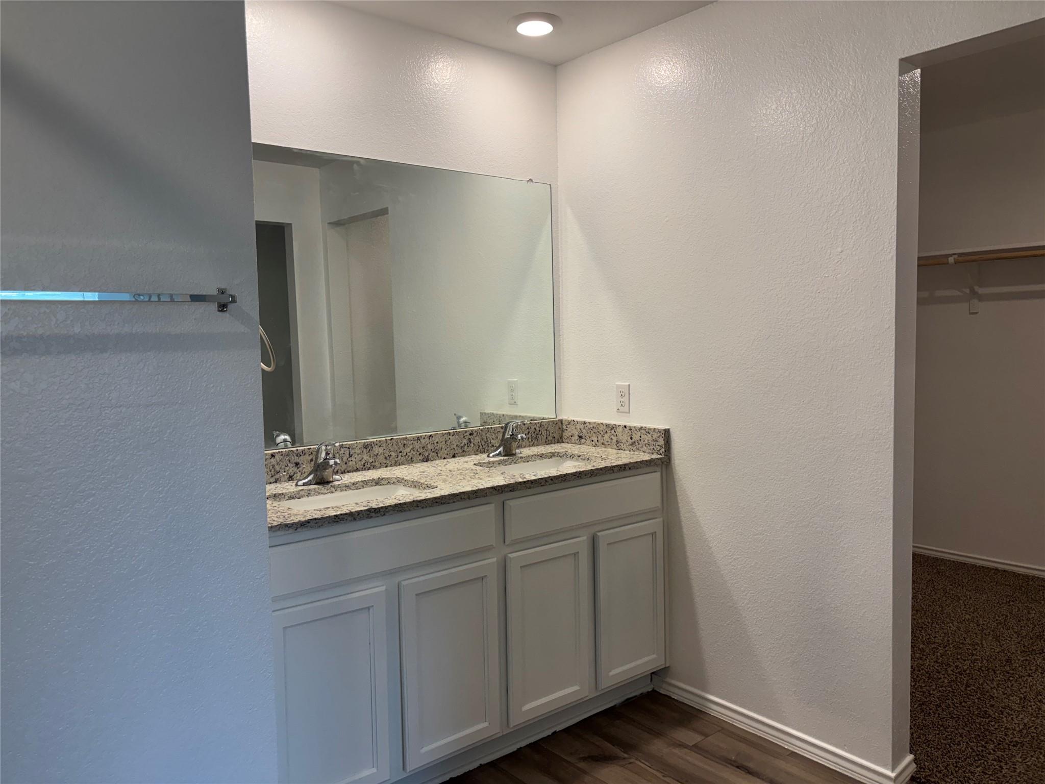 7001 Guadalupe Rd, China Spring, TX 76633