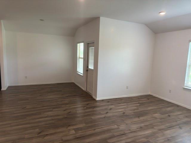 7001 Guadalupe Rd, China Spring, TX 76633